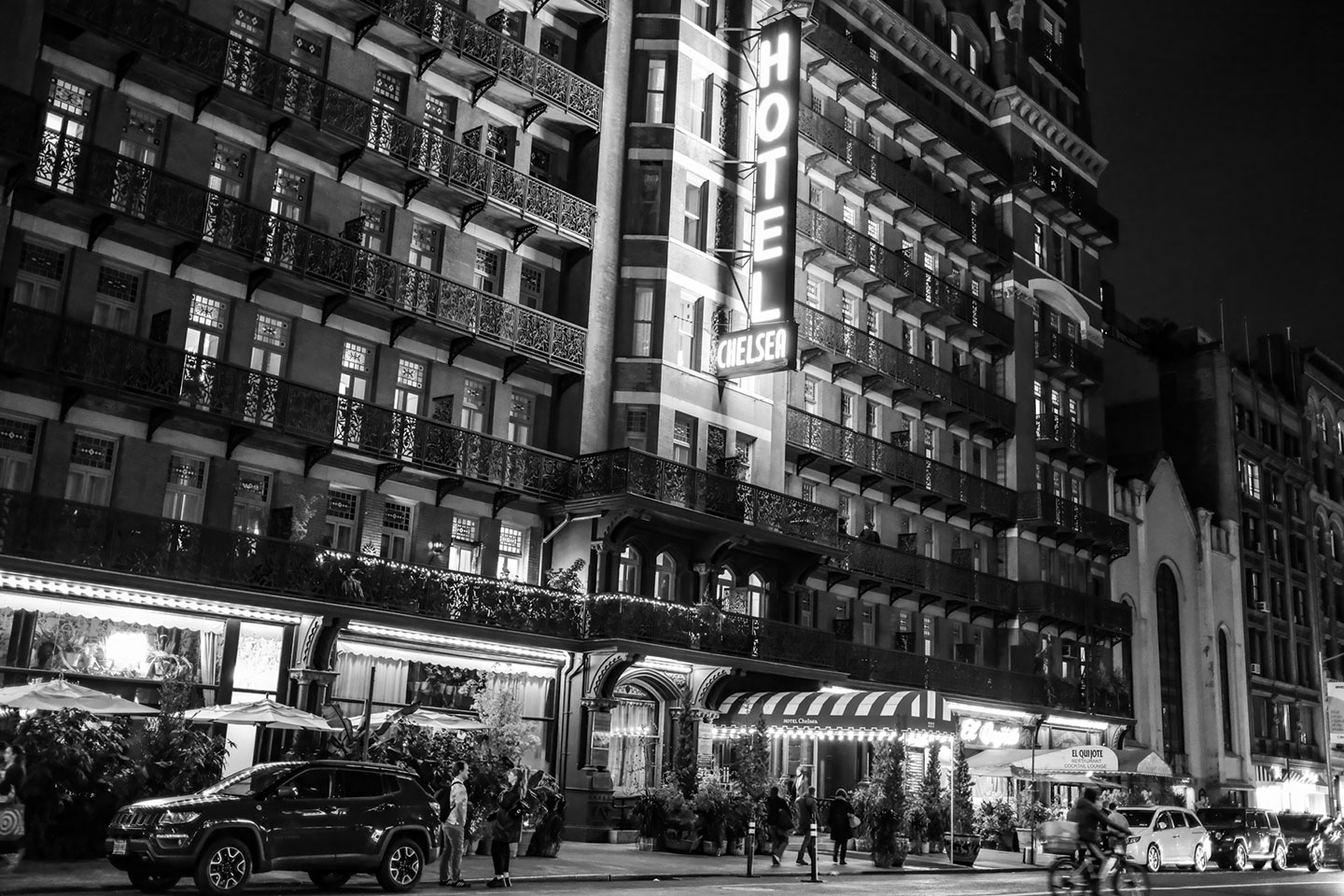 Black and White photo of Chelsea Hotel by photographer, Aldo Gonzalez.