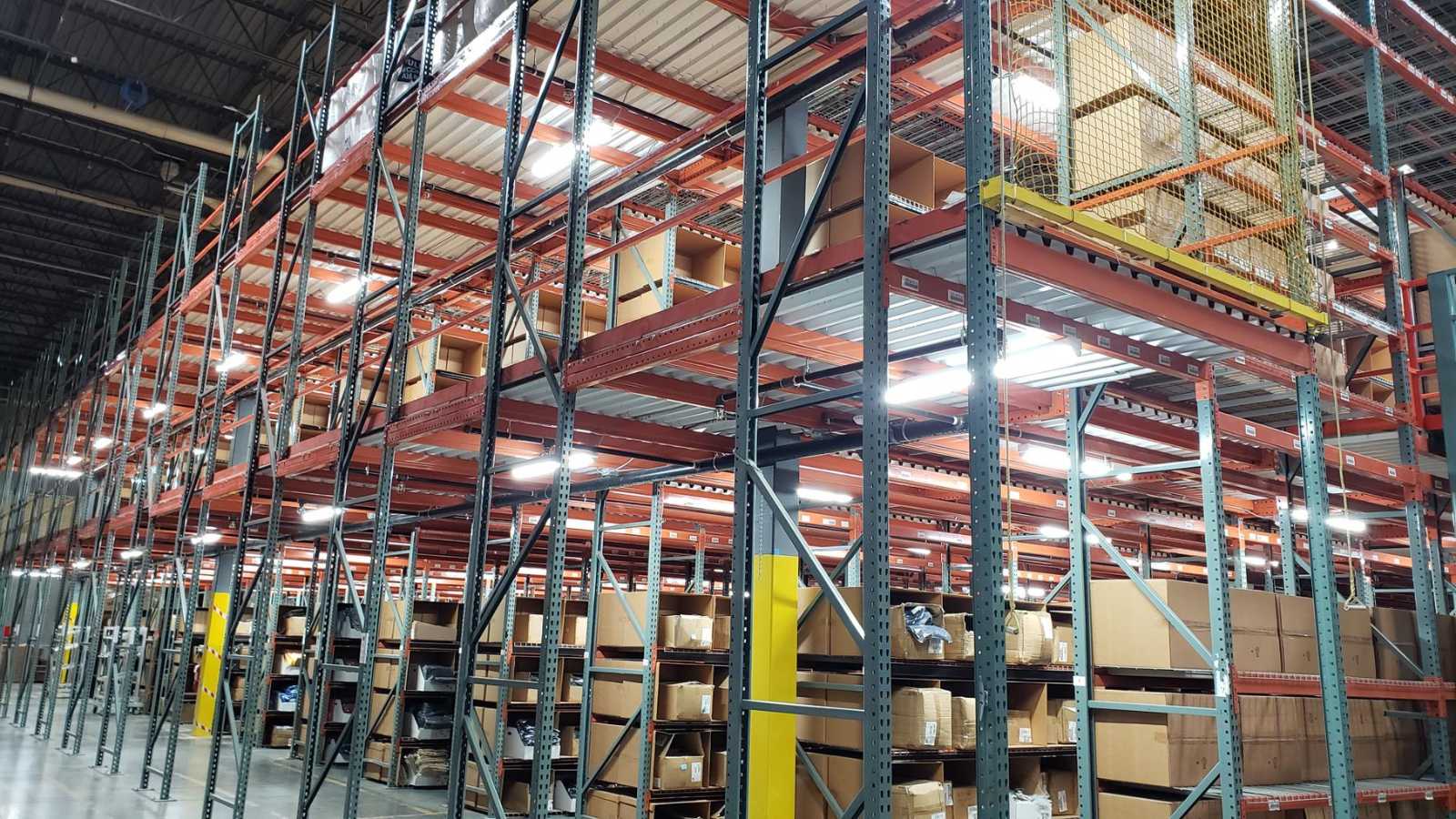 inside a2b fulfillment ATL warehouse