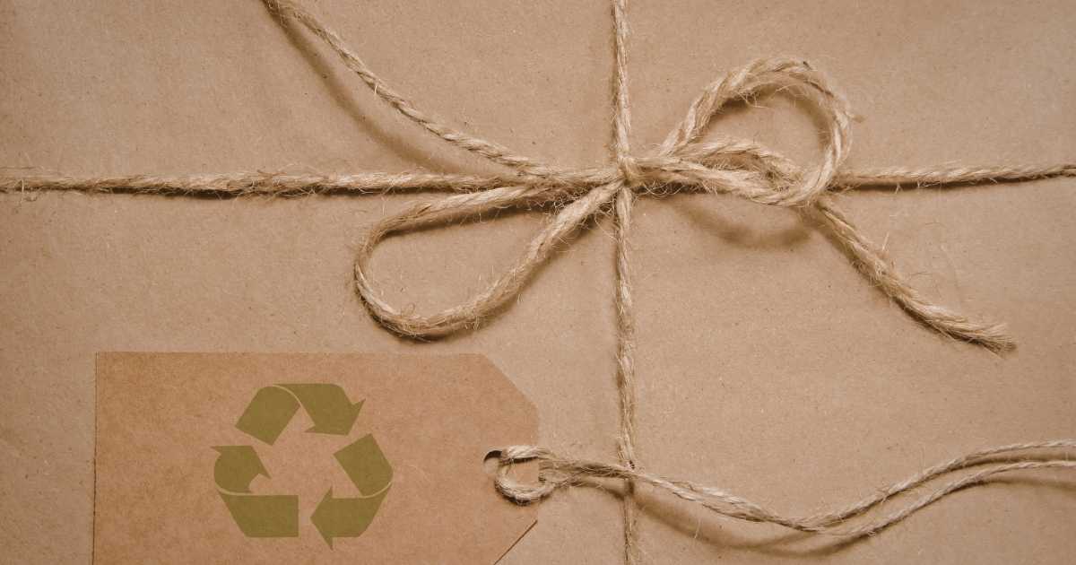 A shipping box made of sustainable packaging