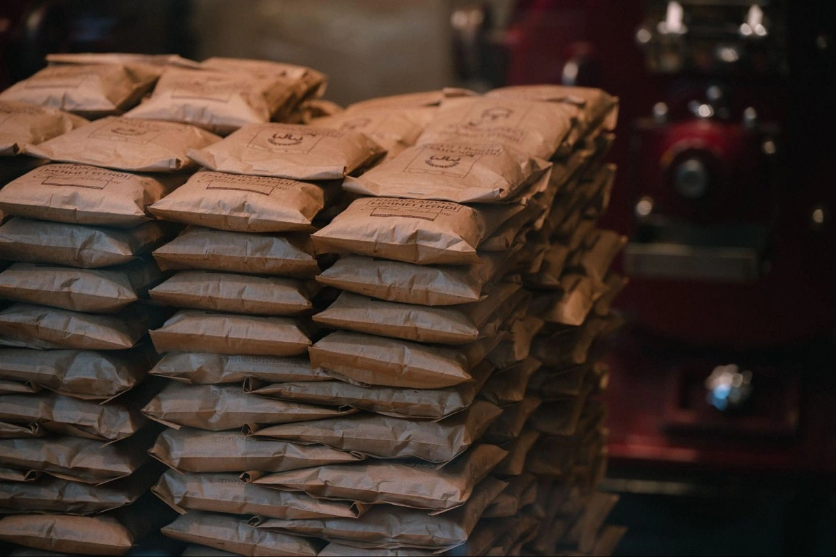 Sustainable Packaging Solutions: Materials, Costs & Brand Benefits