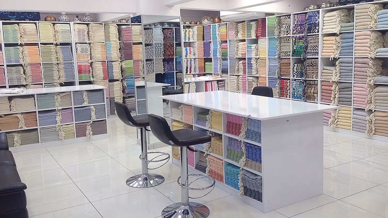 The empty 1st floor of the showroom