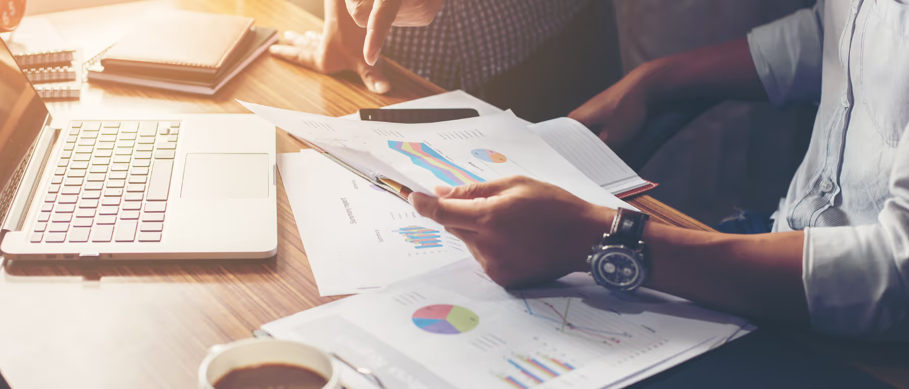8 Transformative Benefits of Hiring an Outside Consultant