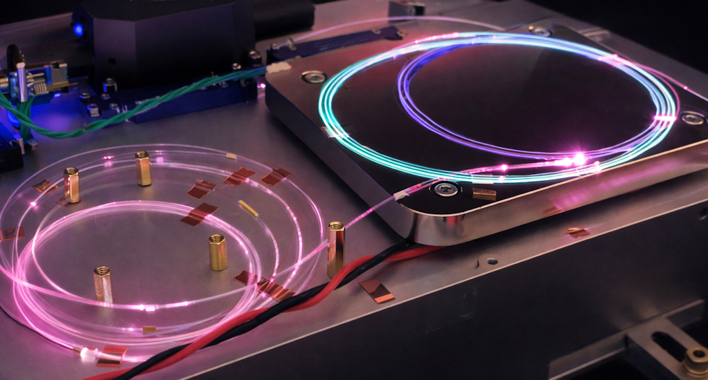 QTekLaser SFG optical assembly