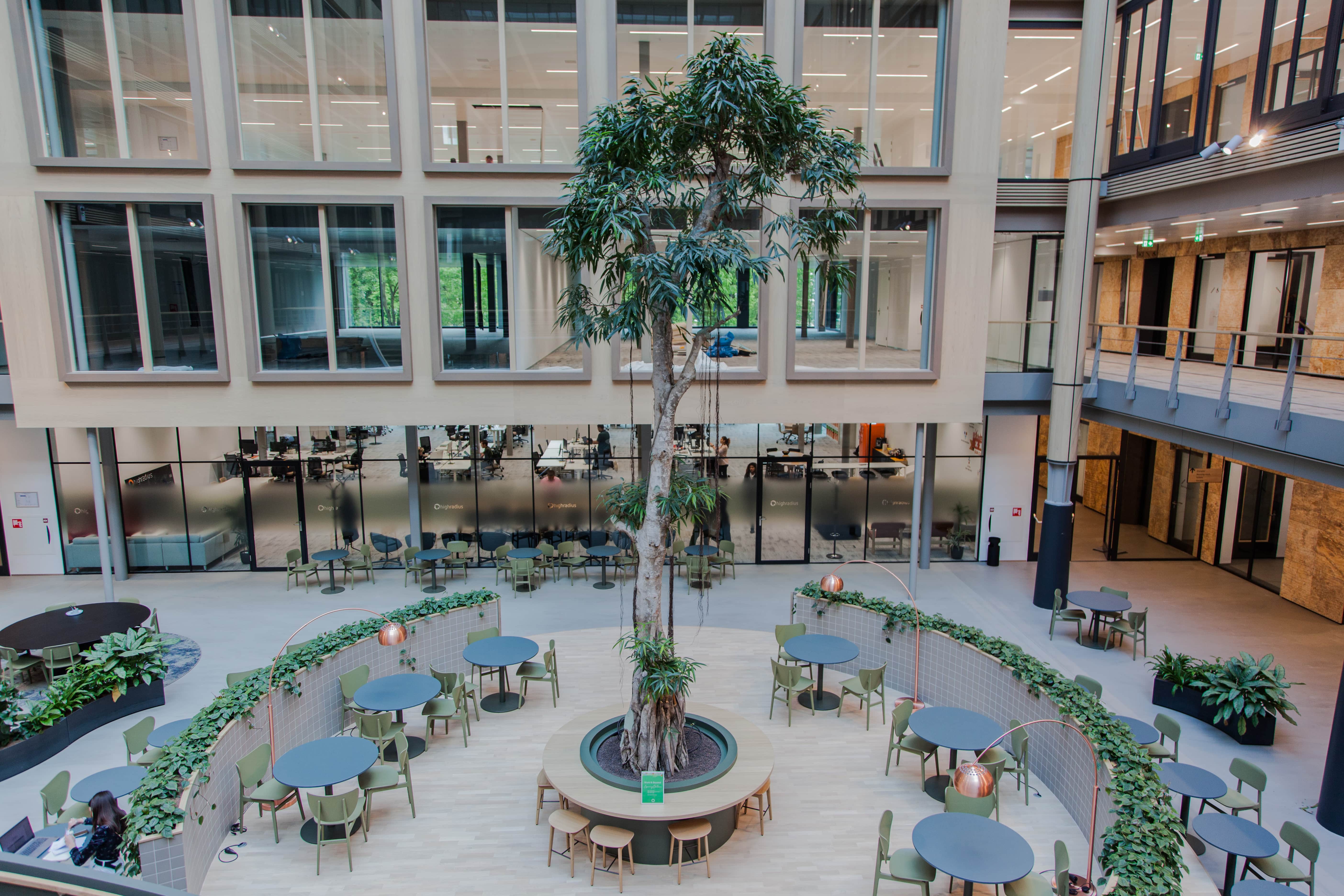 EWS_Atrium STA 14-min.jpg