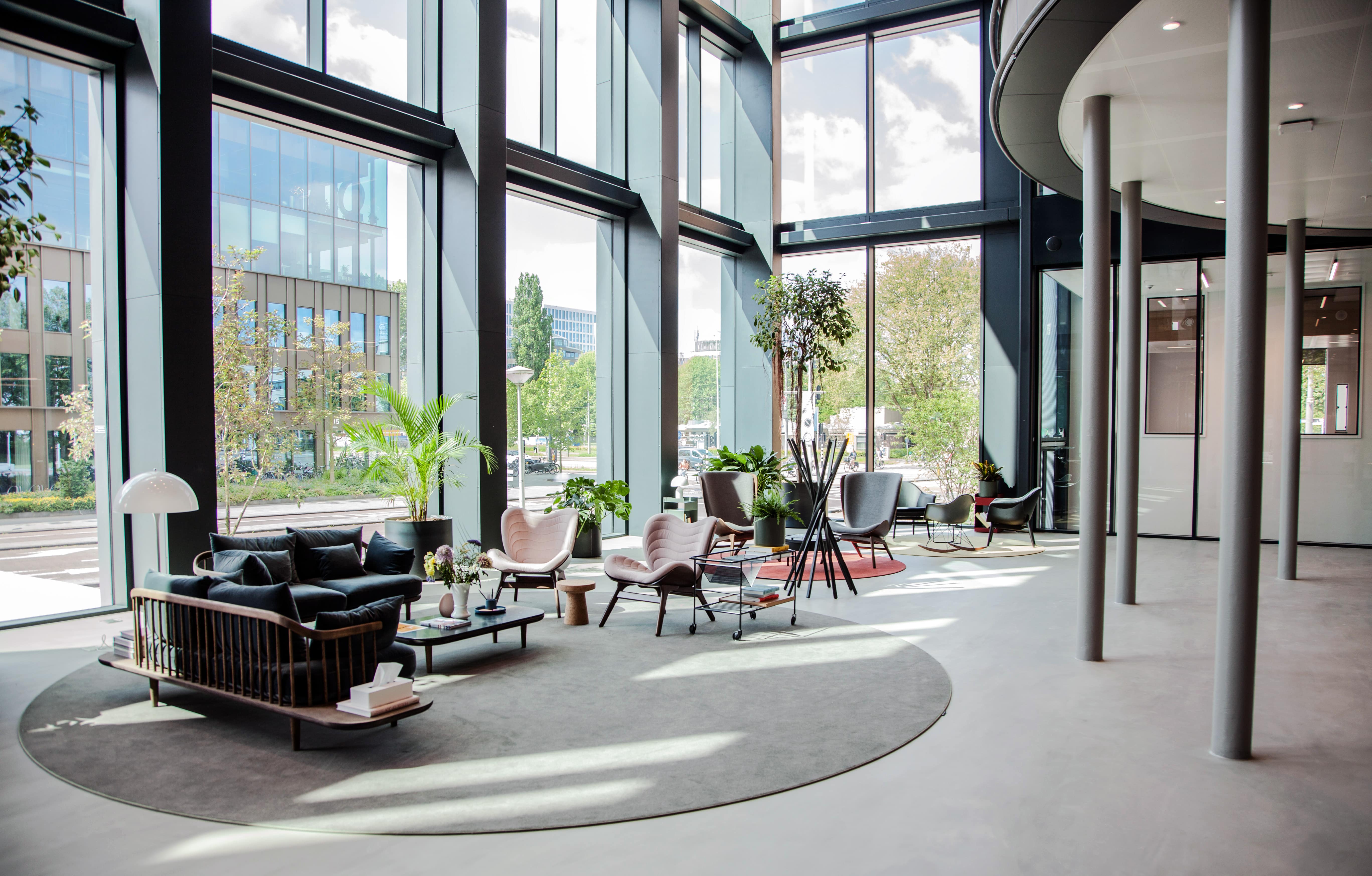 EWS_Lobby 05 STA-min-1.jpg