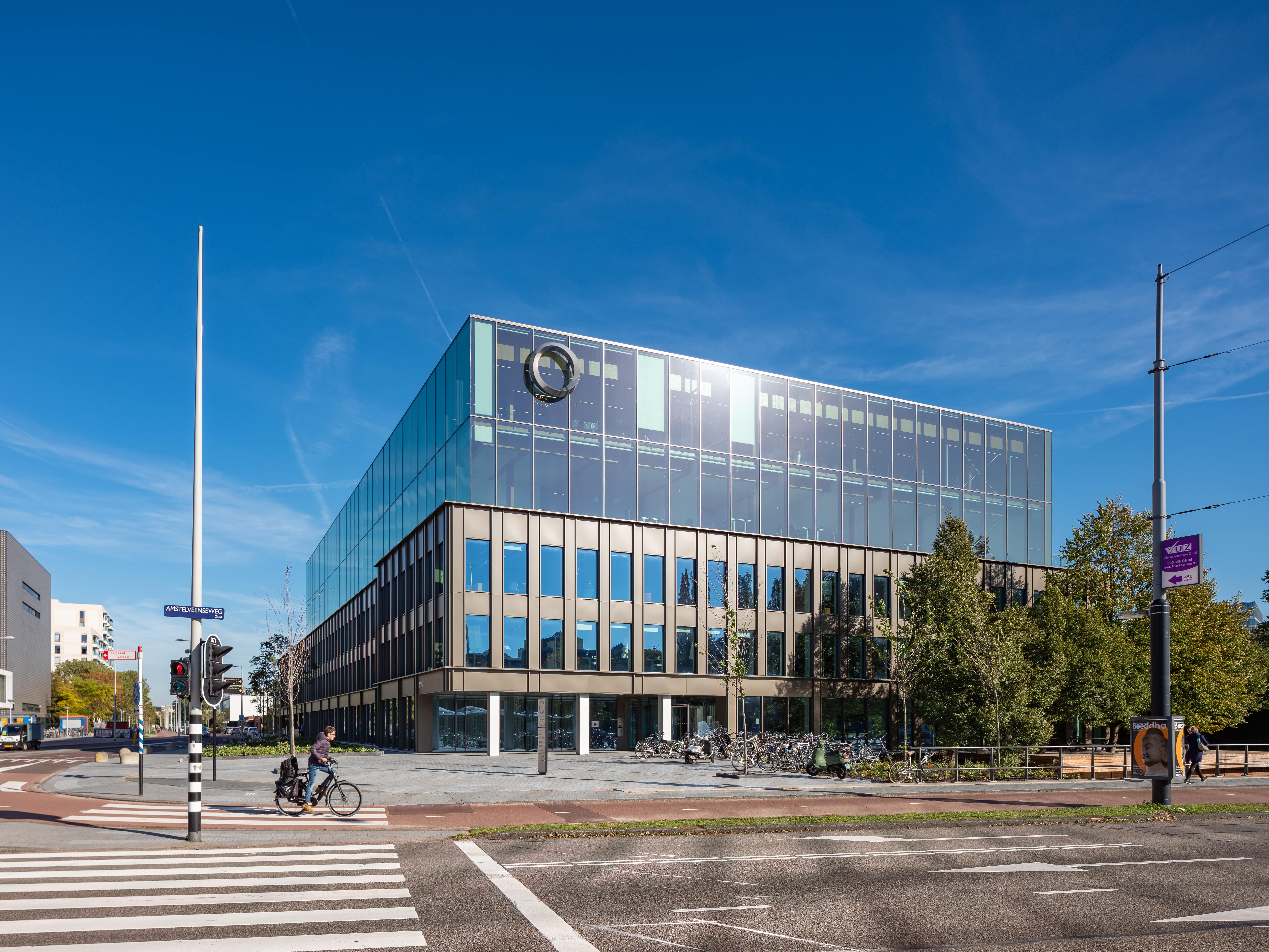 EWS_Exterior OLA 17-min.jpg