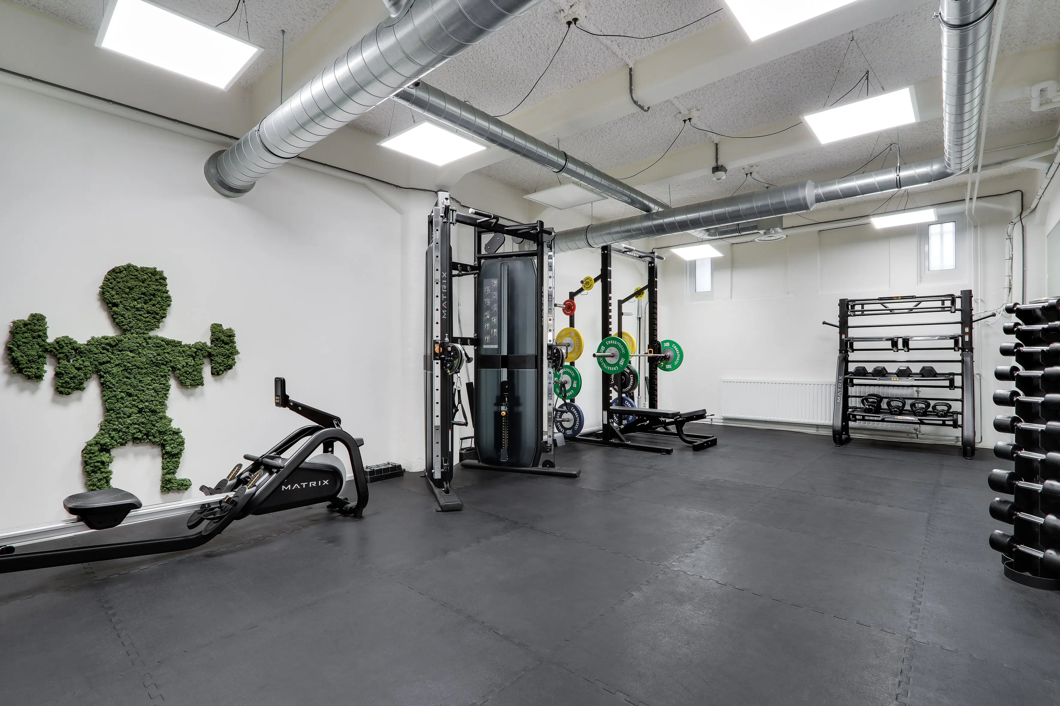 12 Amsterdam Houthavens-Gym-min.webp