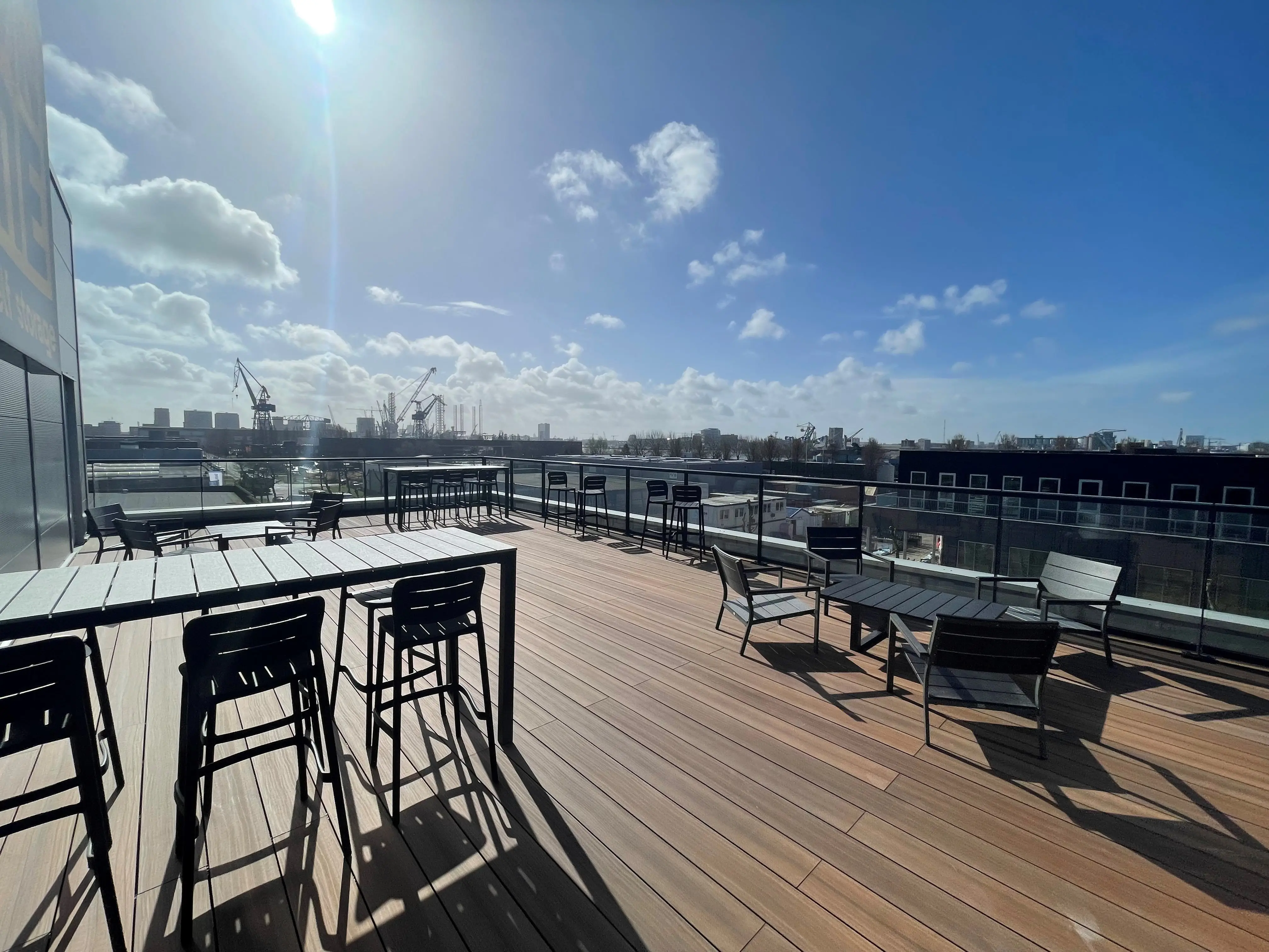 Kantoorruimte Amsterdam Noord dakterras - 3-min.webp