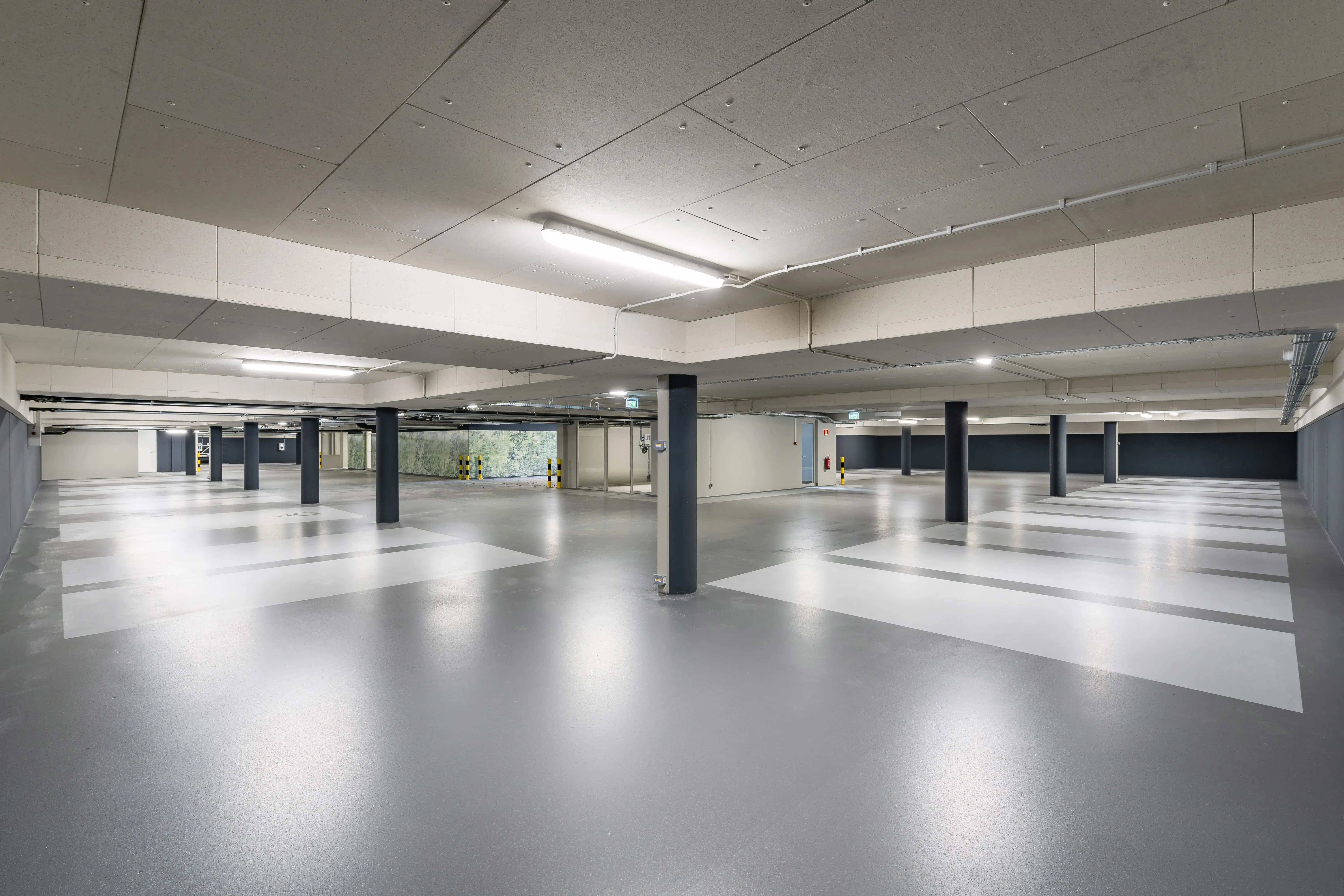 foto parkeergarage hoek-min.webp