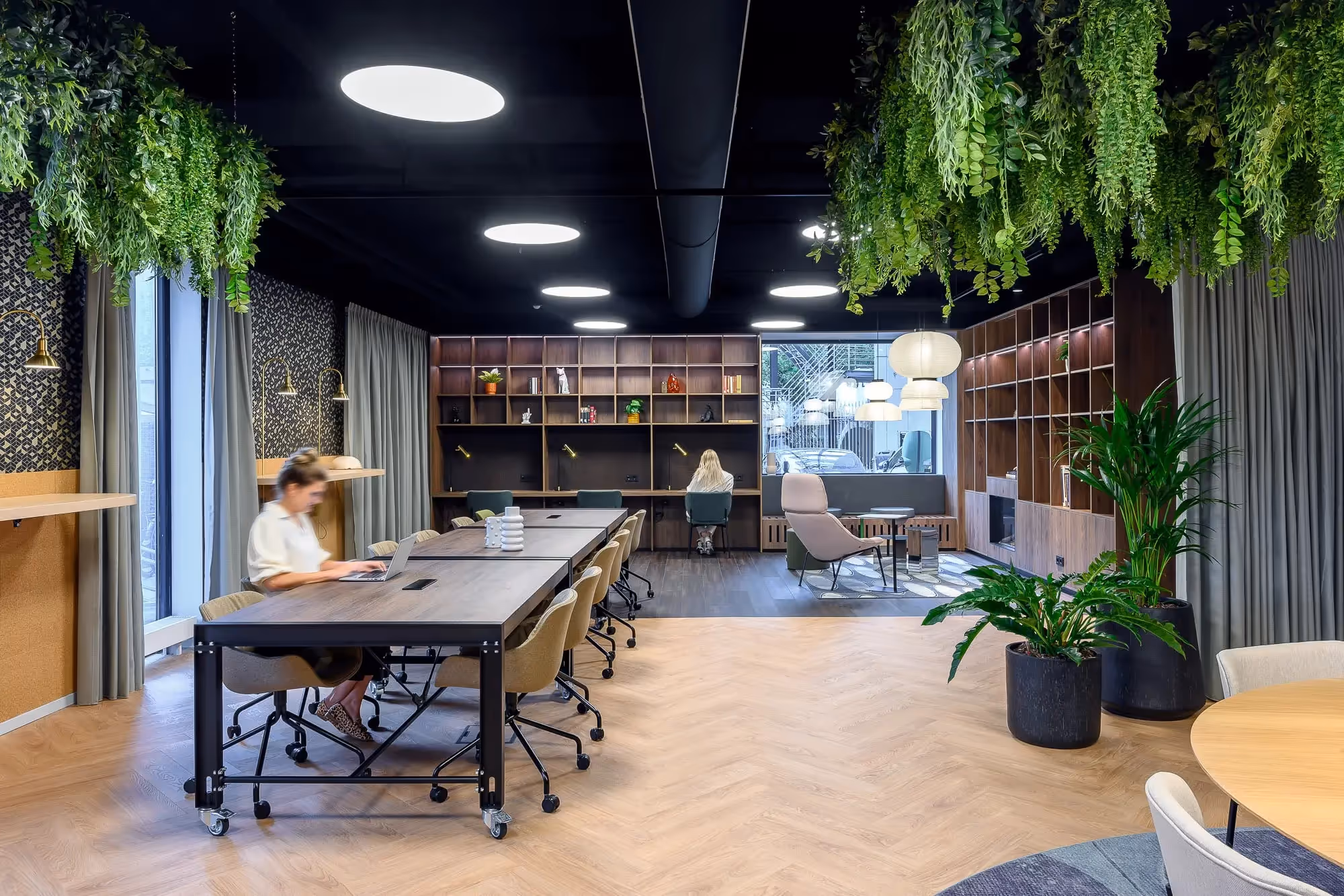 12 230912-27-SMALL-min.webp