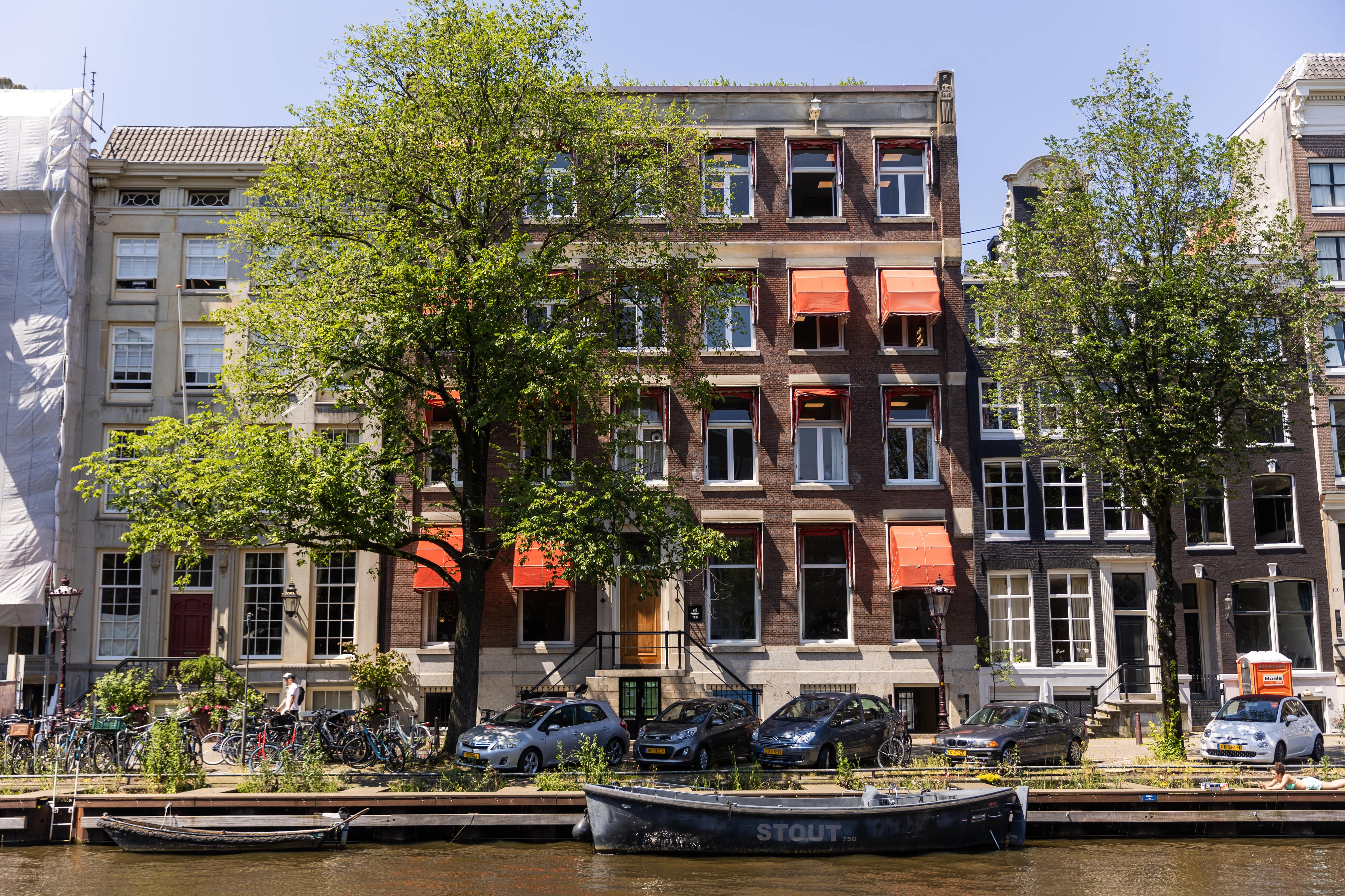 Singel 126