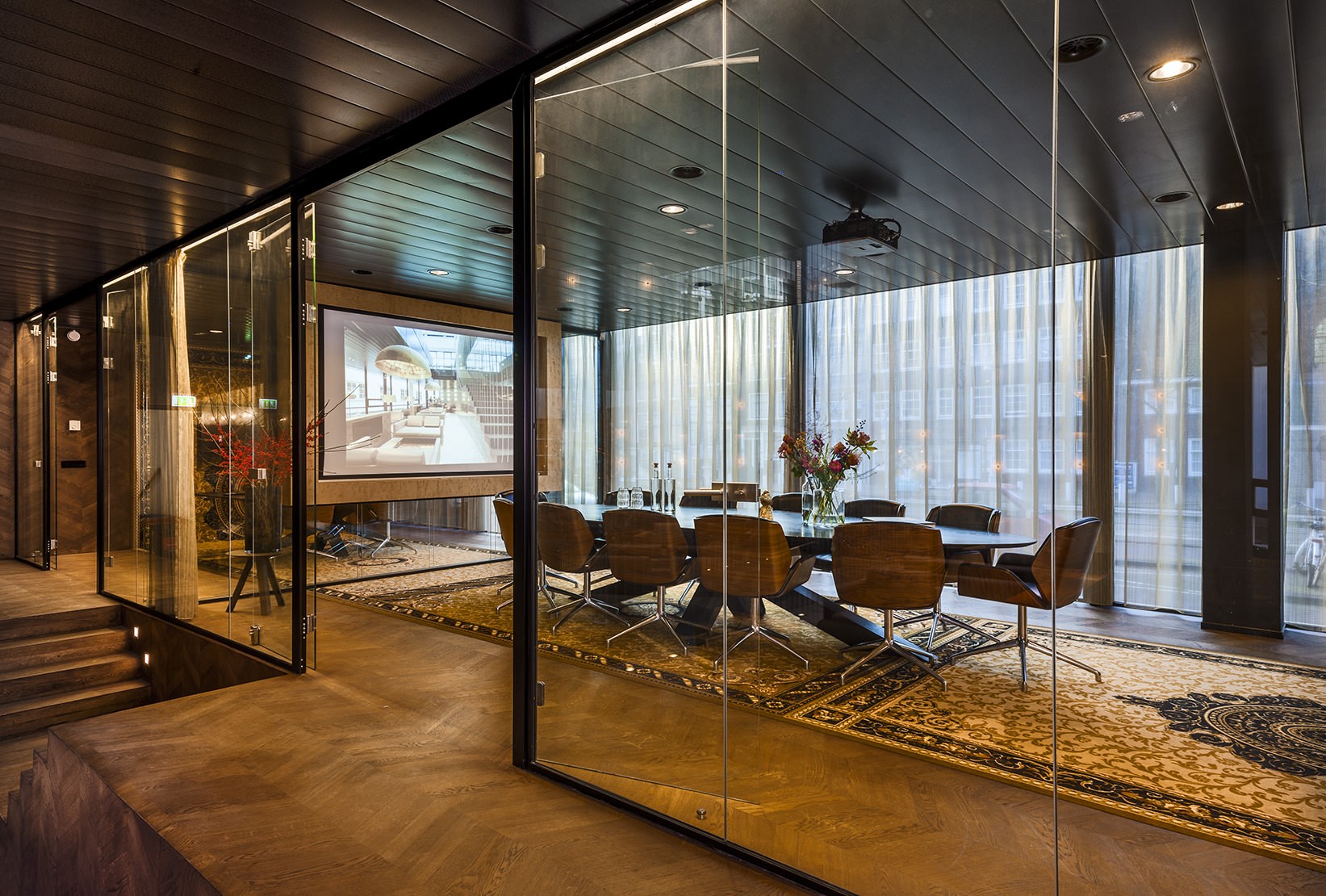 Boardroom Loma Linda, California (USA).jpg