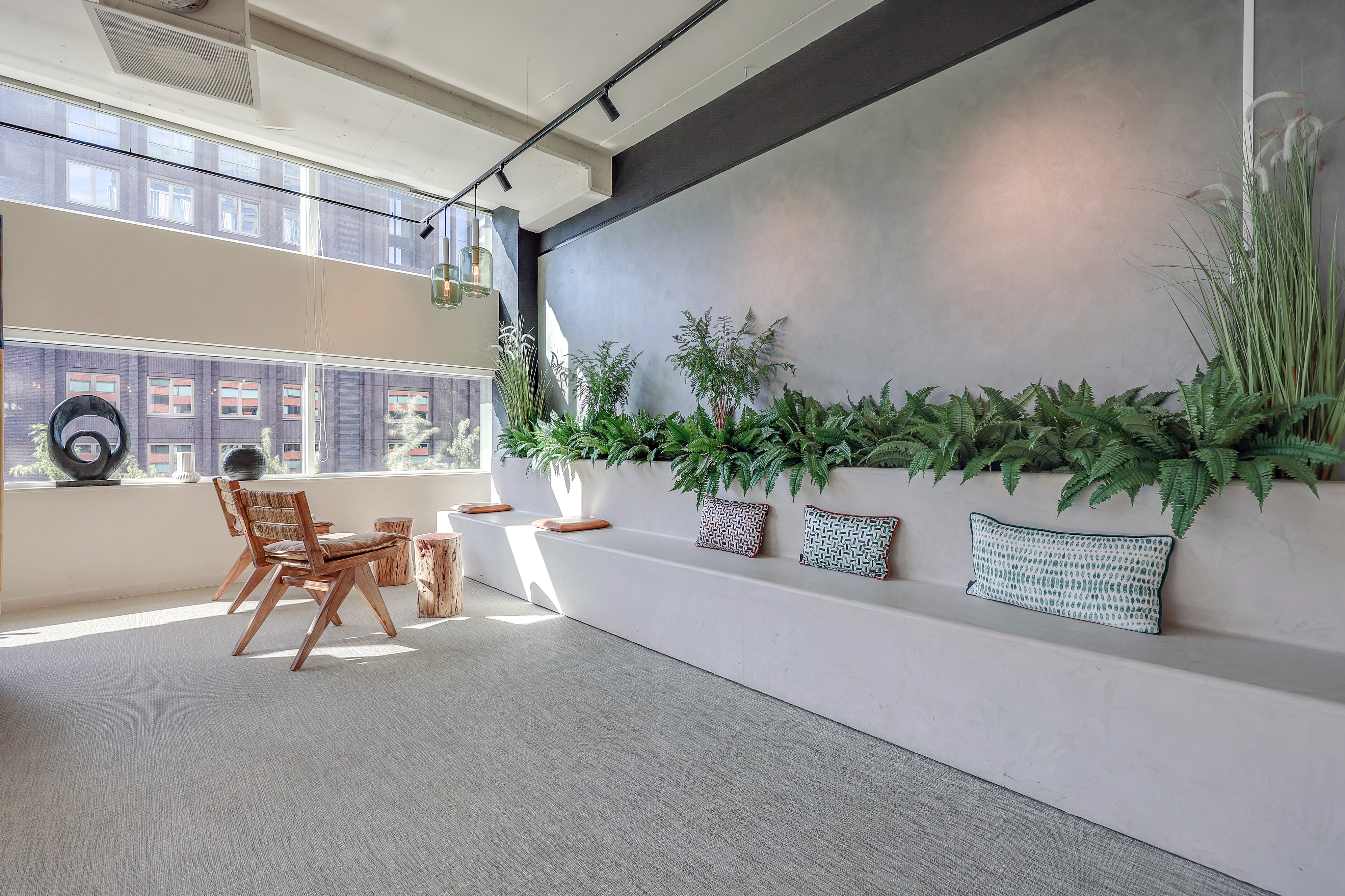 NEW Tribes Amsterdam South Axis FOZ - Coworking 3-min.jpg