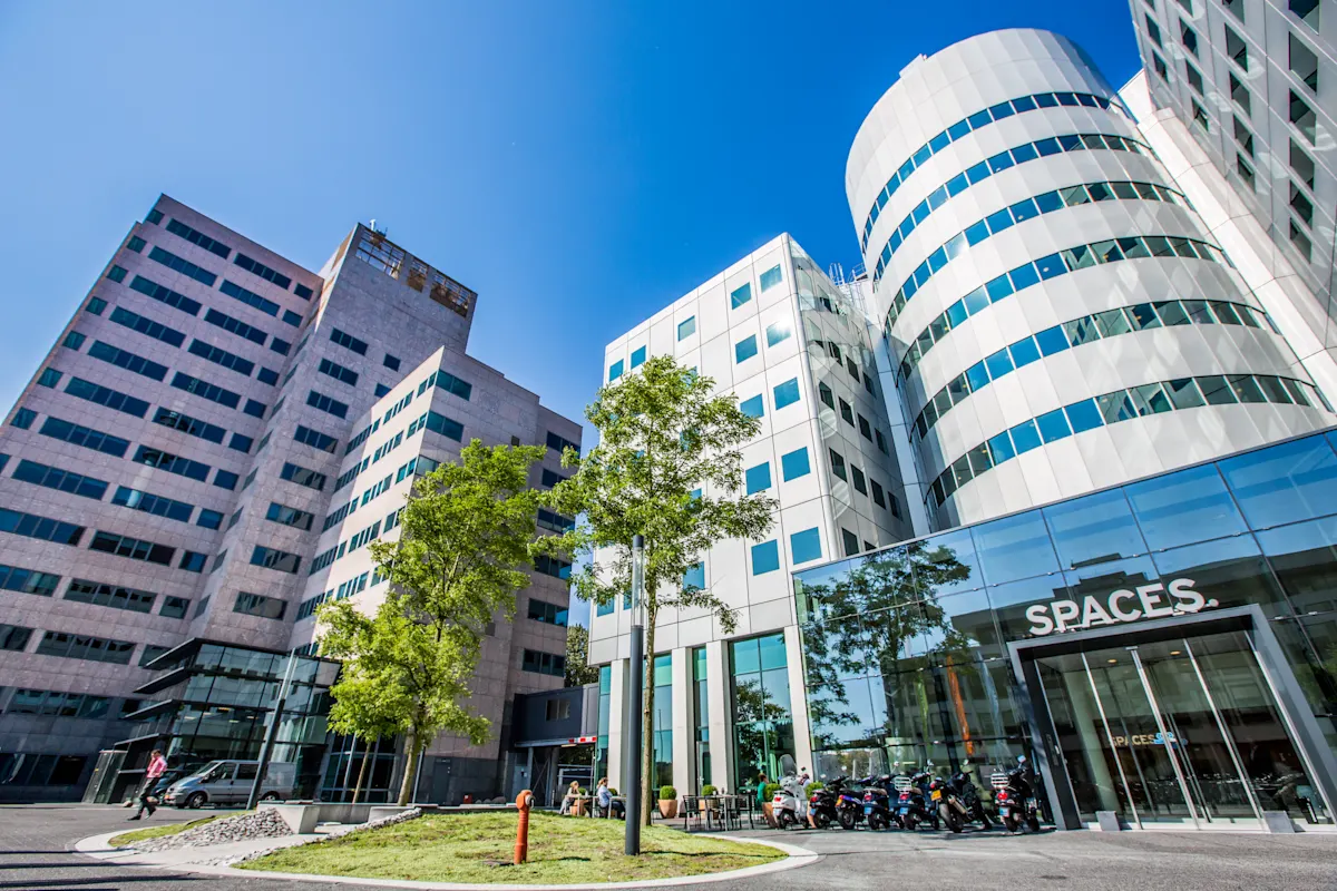 Barbara Strozzilaan 201 - 1.webp