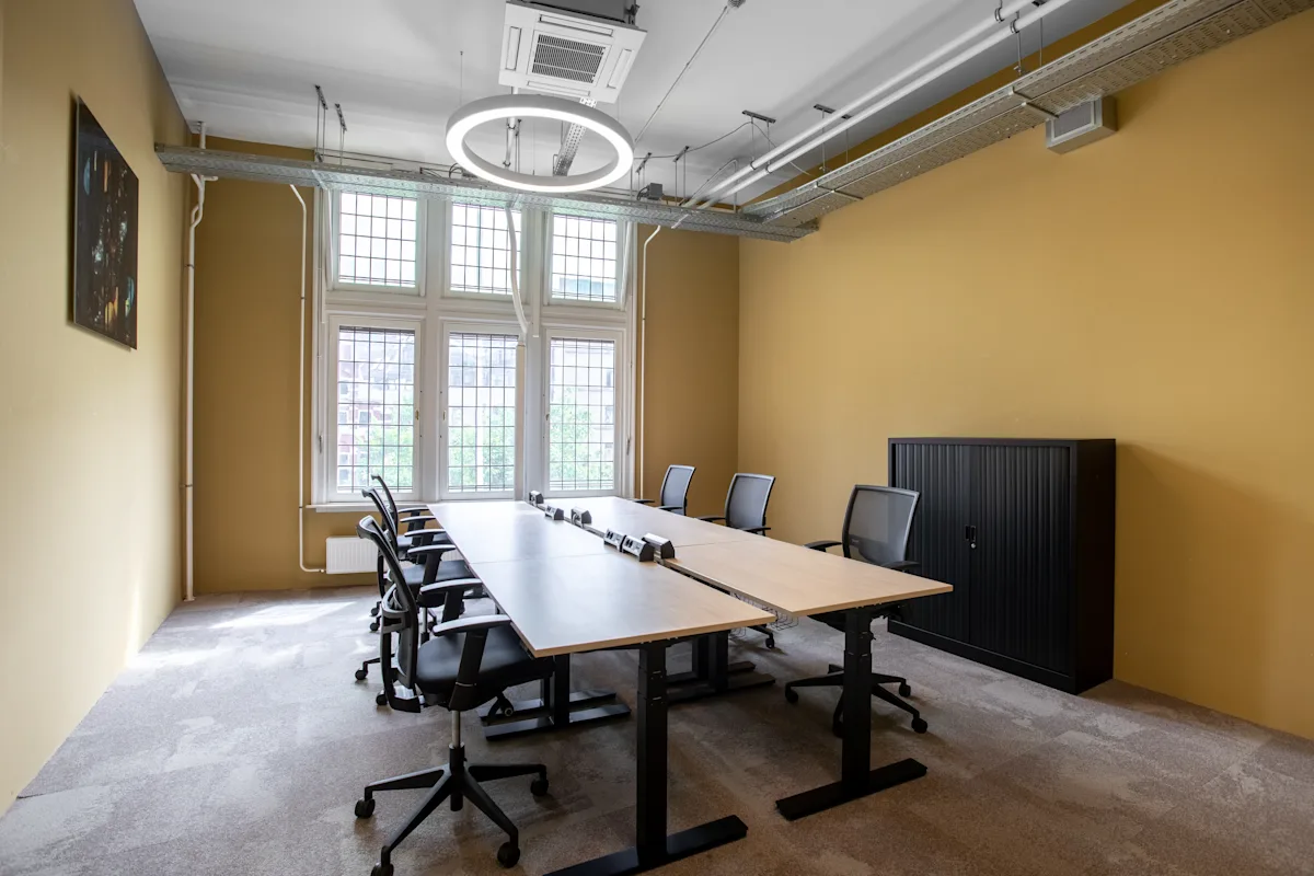 Regus, Nieuwezijds Voorburgwal 104-108, 3.webp