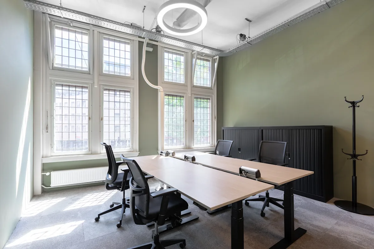 Regus, Nieuwezijds Voorburgwal 104-108, 4.webp