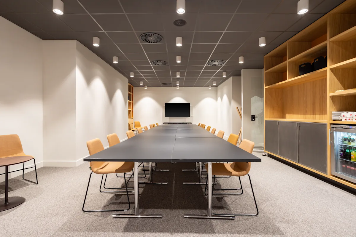 Evert van de Beekstraat 202, Vertrekpassage 1 