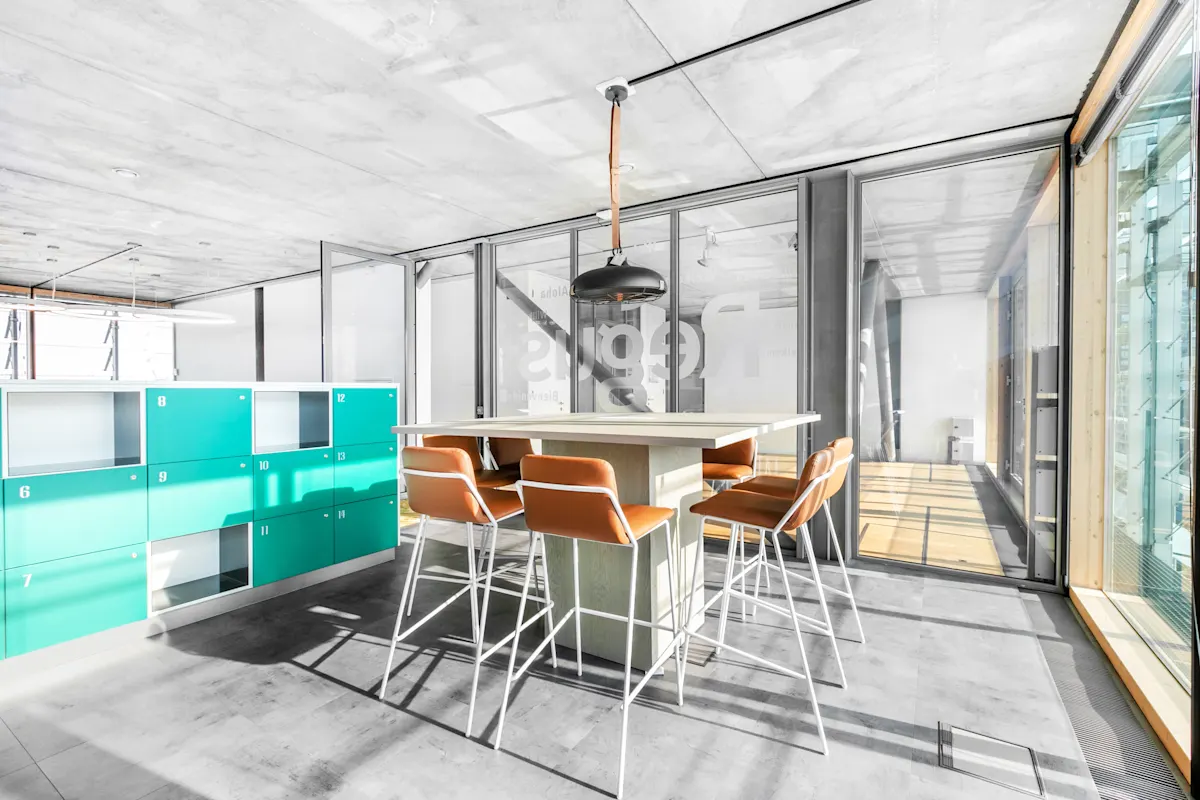 Regus, Kraanspor 50 - 10.webp