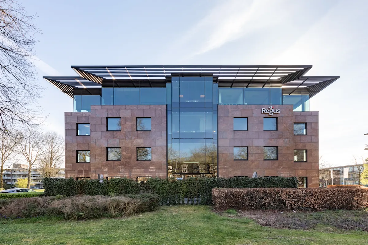 Regus, De Cuserstraat 93 - 1.webp
