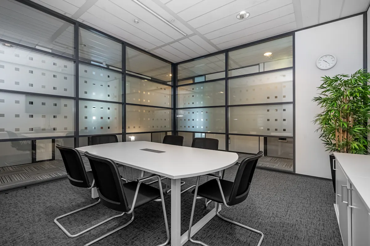 Regus, Joop Geesinkweg 901-999 - 3.webp