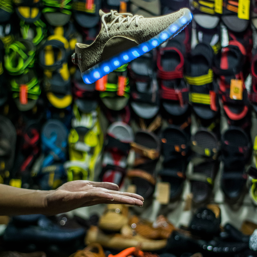 image of a beautifully plated sushi dish (for a japanese restaurant)