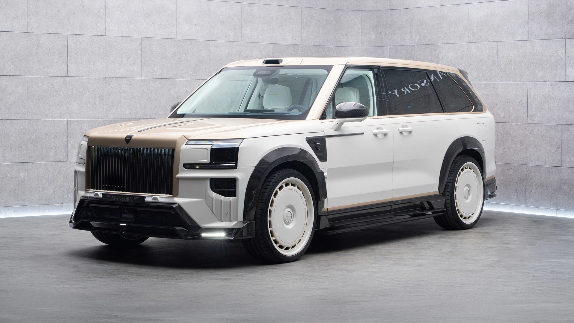 Mansory Zeekr 9X body kit — hero shot