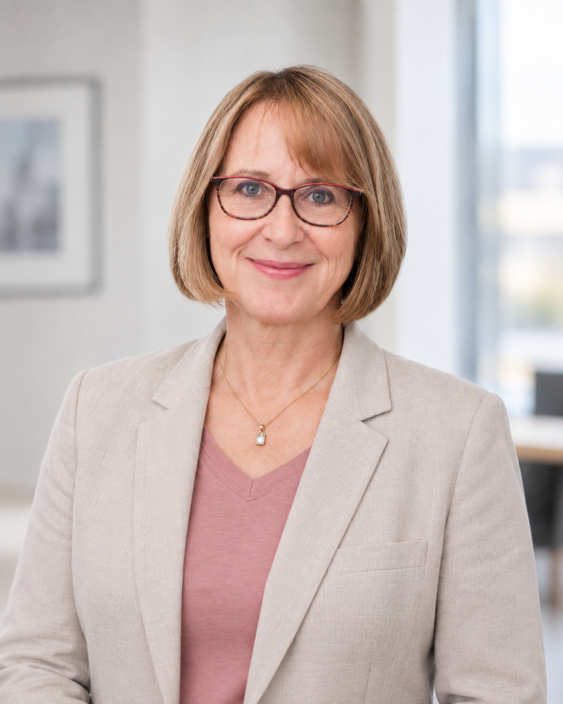 Dr. Ina Itzigehl