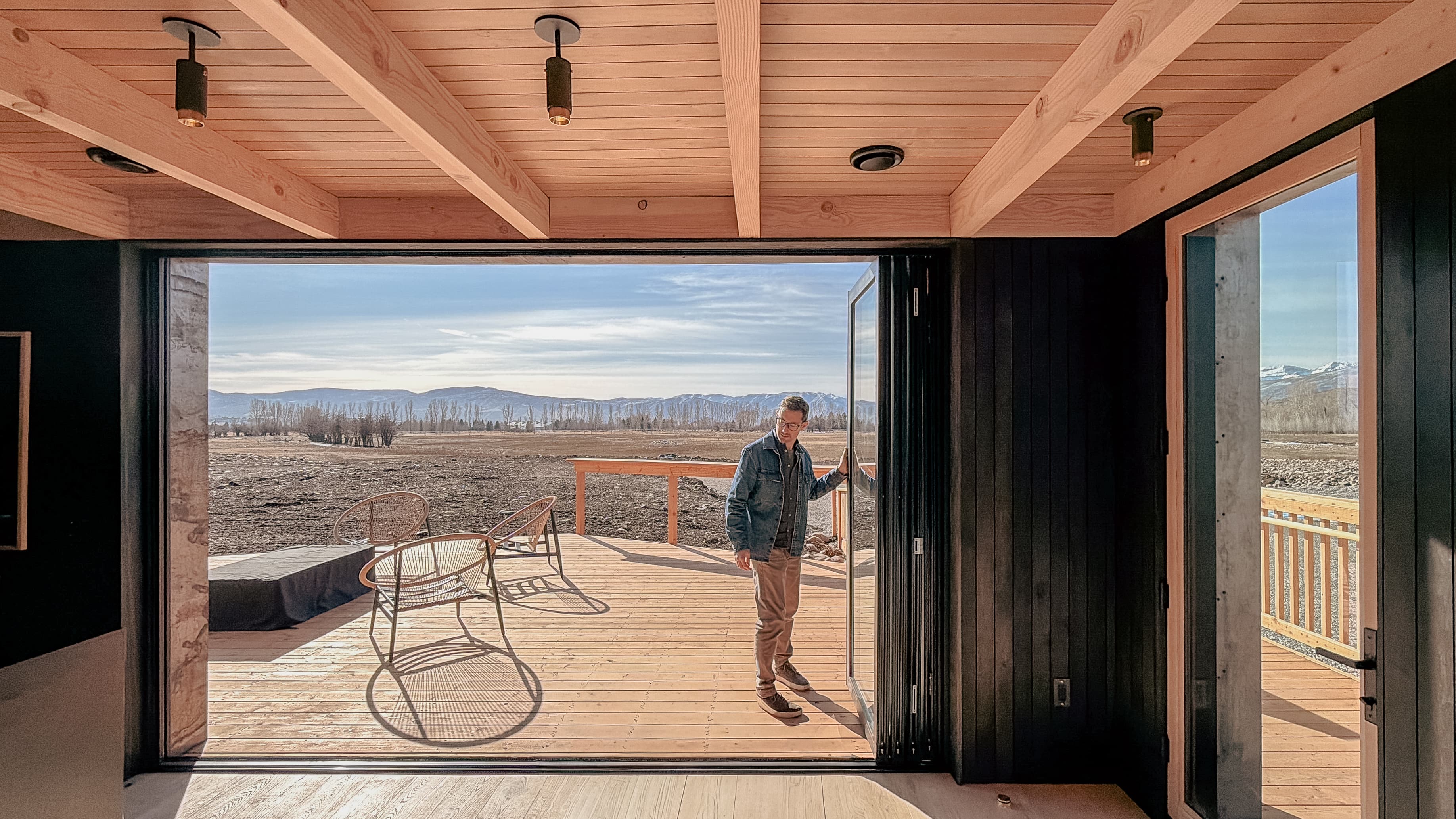 An image displaying an ADU in Colorado, highlighting the ADU setback requirements on the property.