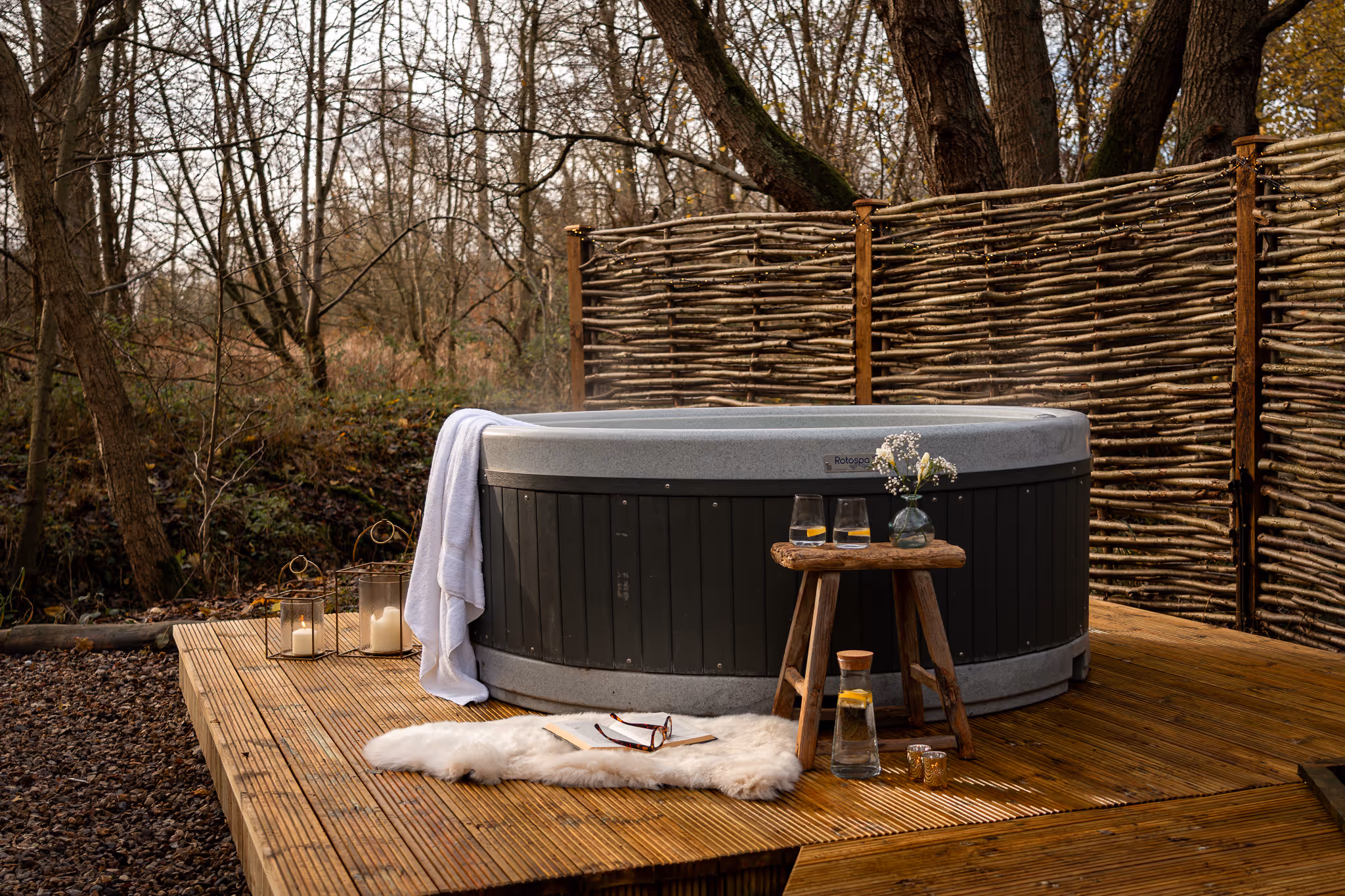 Mega Pod hot tub area with woodland views