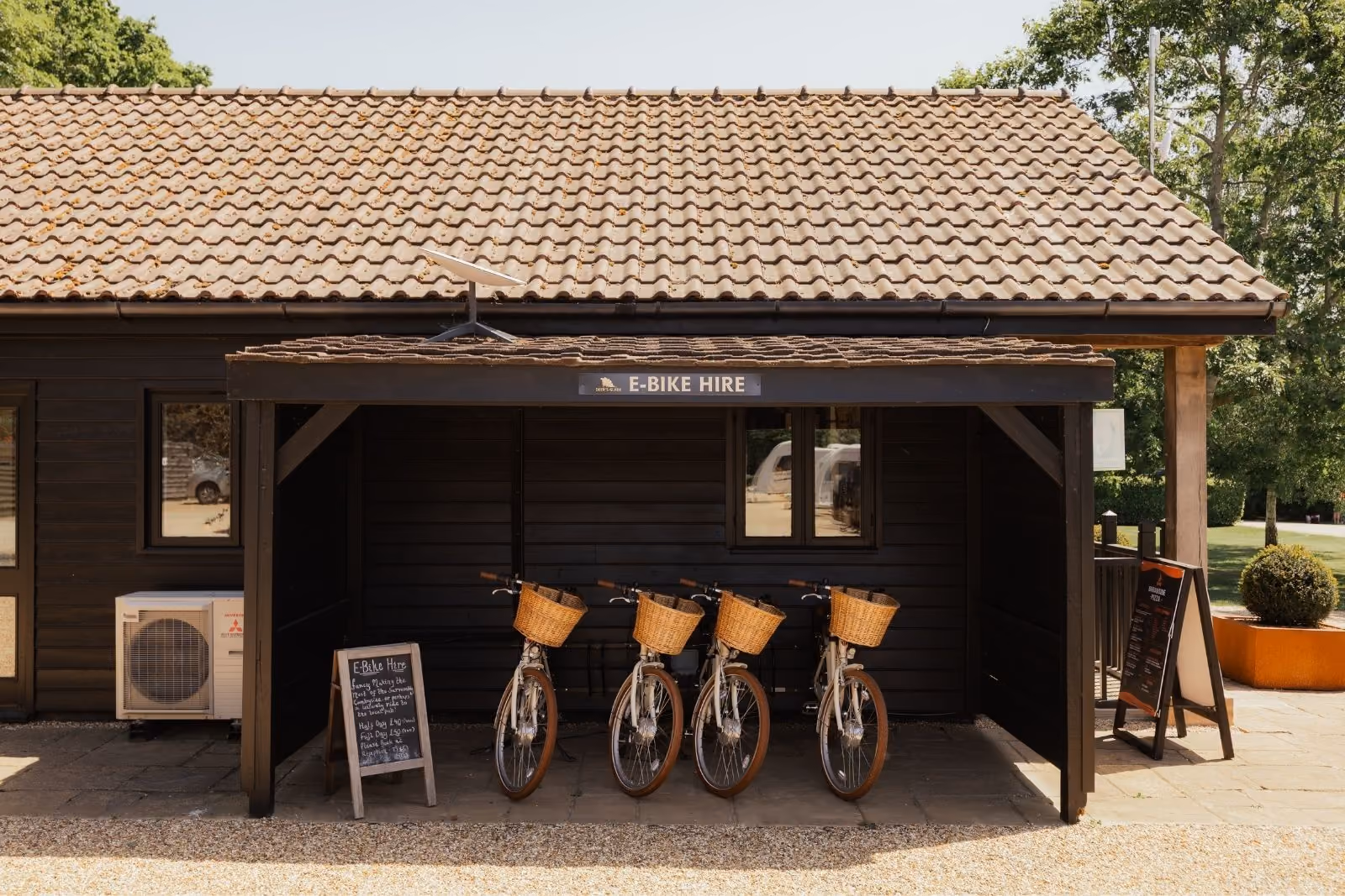 E bike hire at Deer's Glade