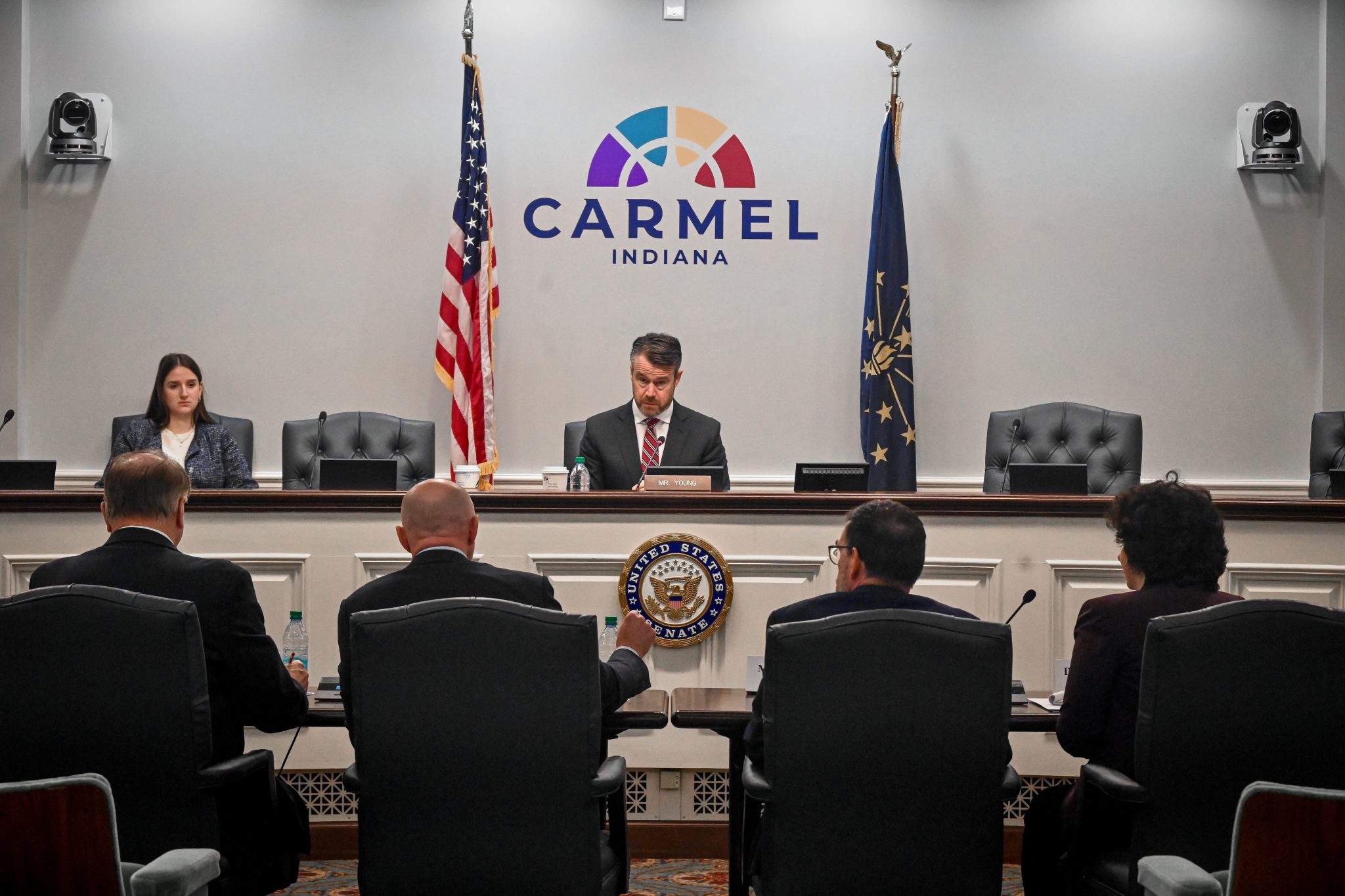 Sen. Todd Young (R-Ind.) chairs the Senate Small Business and Entrepreneurship Committee field hearing in Carmel, Indiana, with the panel of Hoosier bioscience leaders, including LyoWave President Dr. Alina Alexeenko.