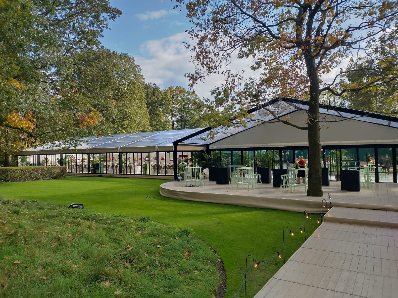 Location d'une tente à armature de luxe