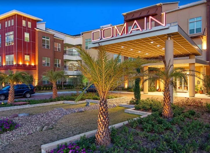 Domain in the Parkway