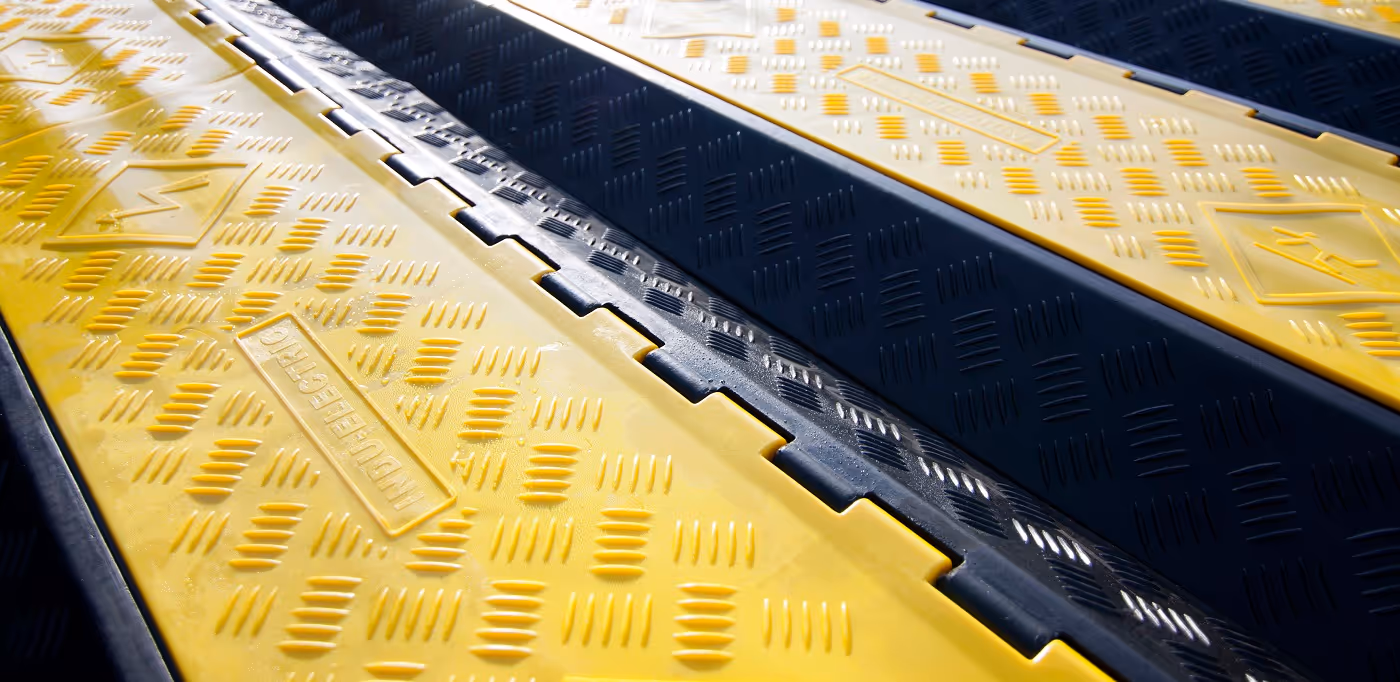 Sie sehen ein Bild von INDU-ELECTRIC Kabelbrücken.