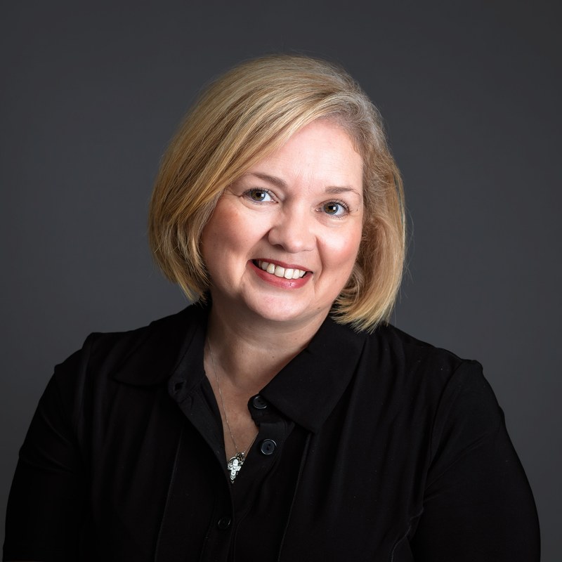 Headshot of Chloe McCleary.