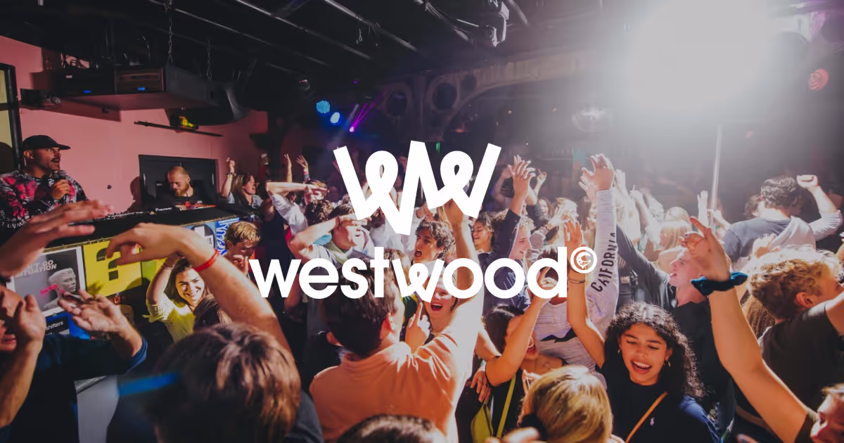 Westwood Ordinair in Club Westwood, Den Haag
