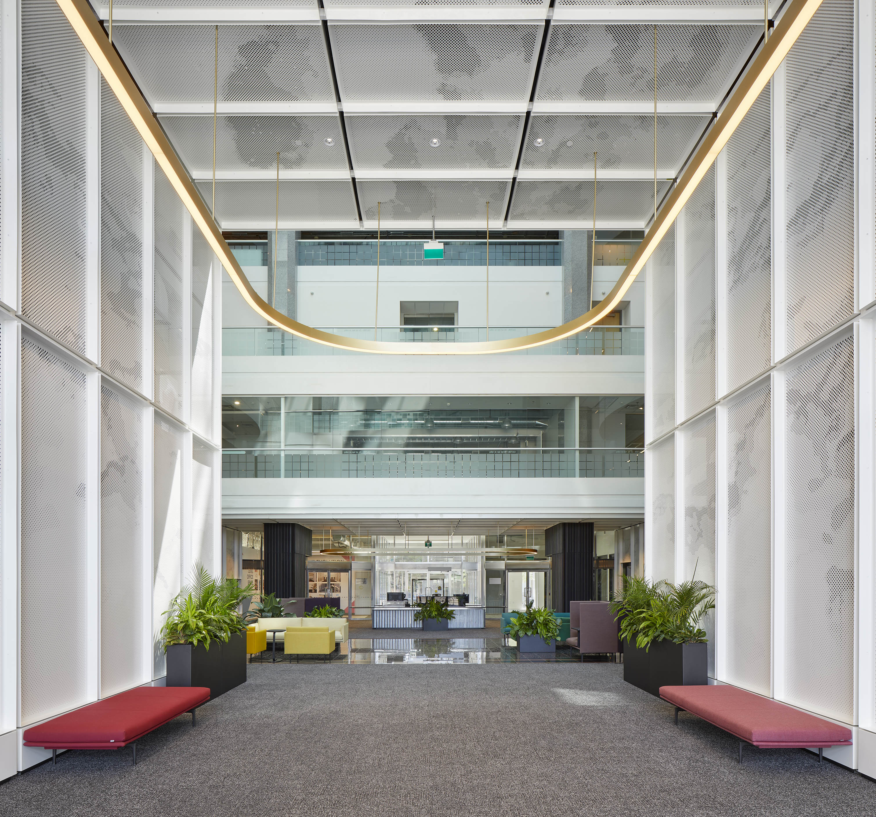 At 901 King West, first impressions matter. 