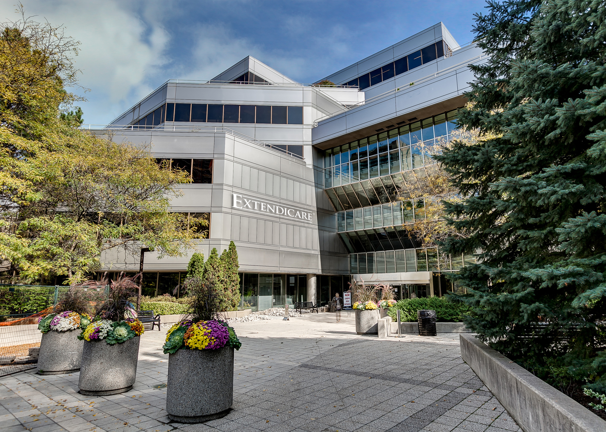 Building Exterior& Entrance