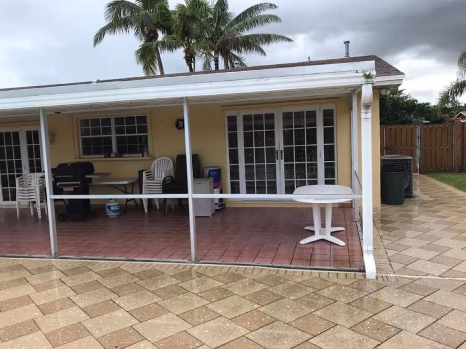 patio screen enclosure in Weston, South Florida