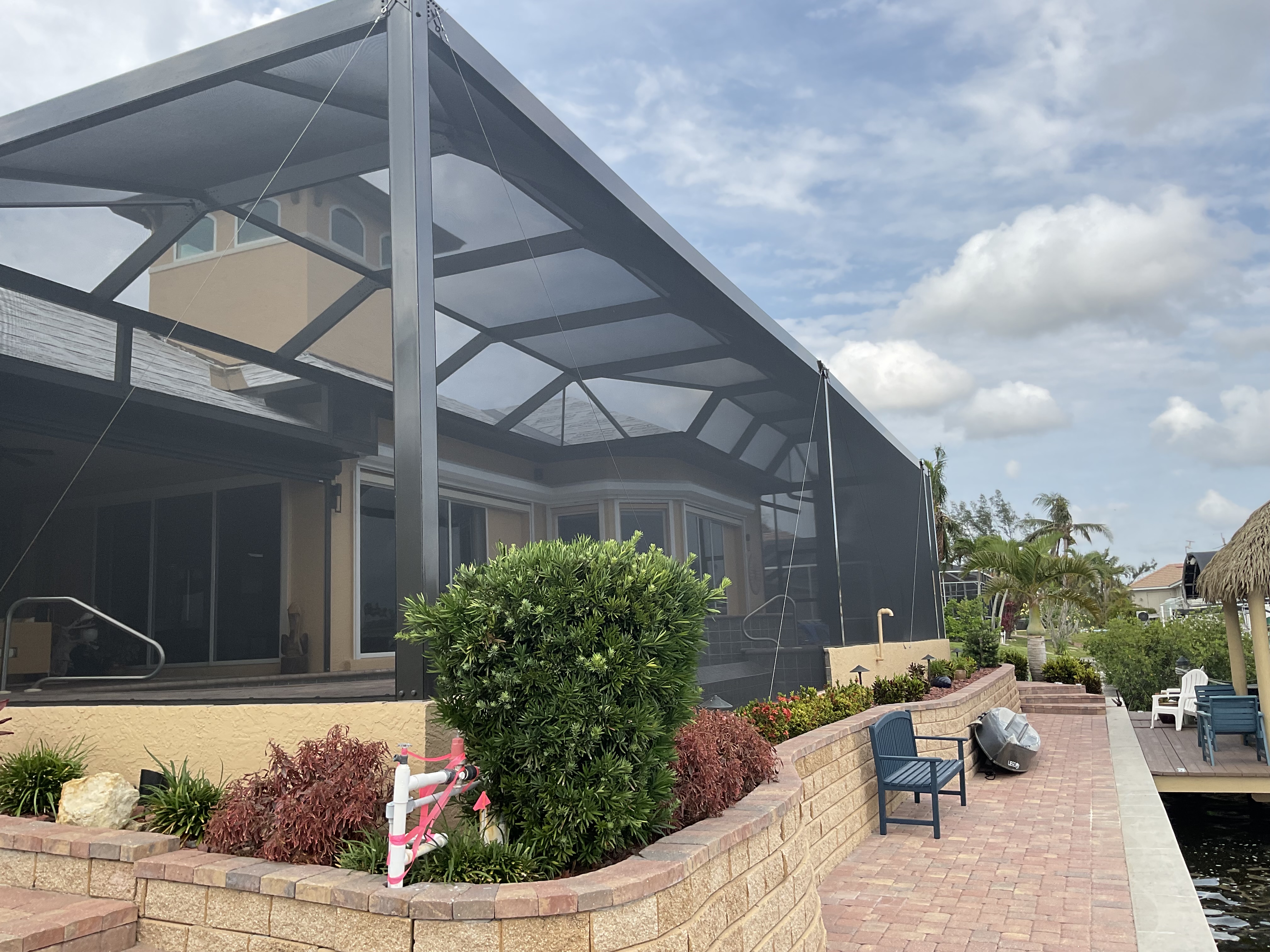 Pool enclosure aluminum mesh close-up South Florida — AB Aluminum & Screens