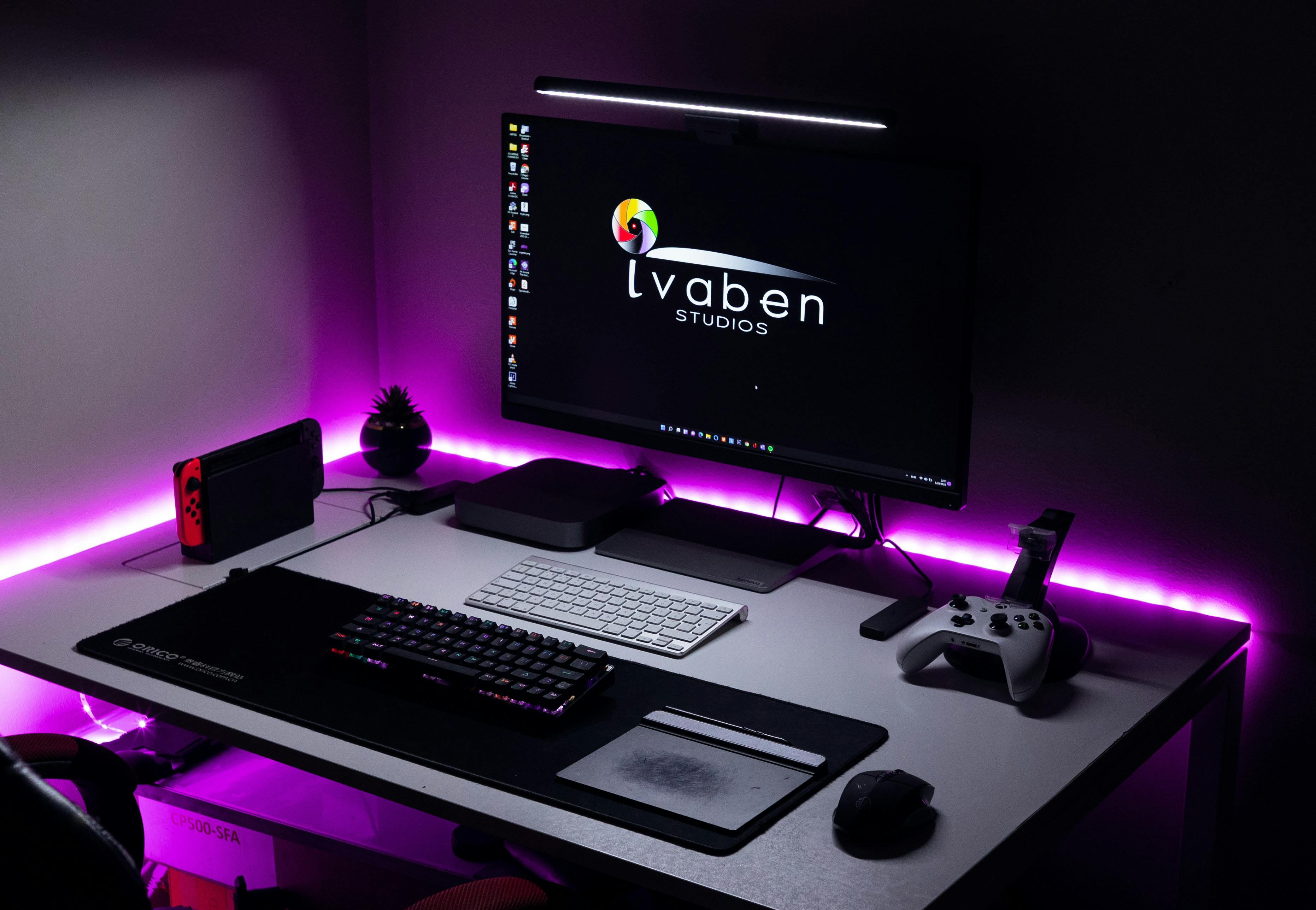 A gaming setup on a desk, representing Twitch and YouTube gaming streams.