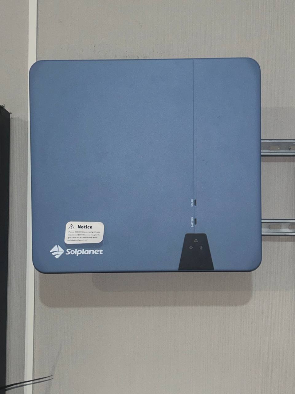 Solplanet ASW 6K-H-S2 + АКБ 5 кВт·год в наявності