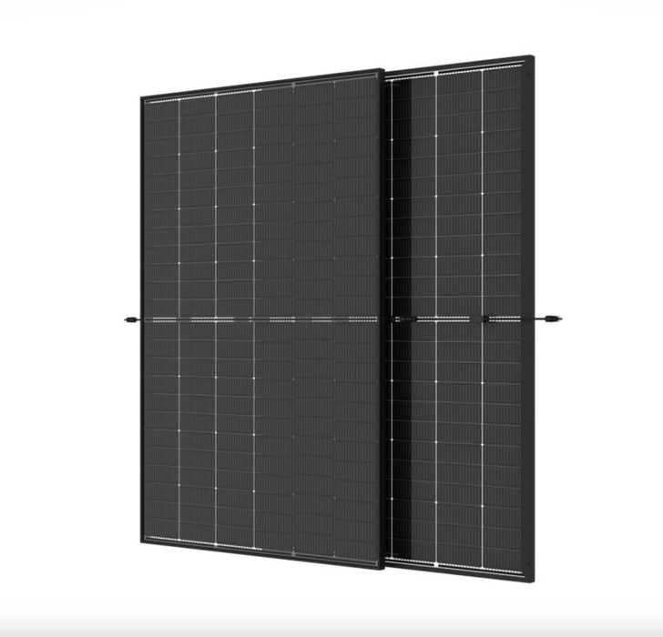 Фото панелі Trina Vertex S+ 445W Full Black з подвійним склом Glass-Glass