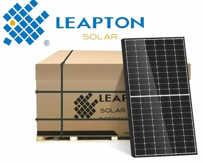 Біфаціальна панель Leapton 710W з подвійним склом та інноваційною рамкою