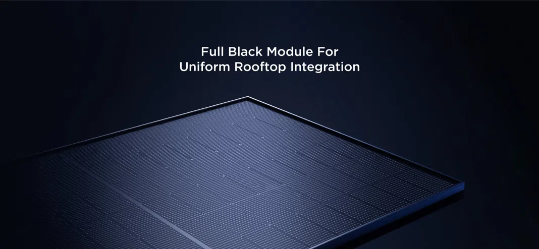 Чорна двостороння панель TCL HSM-ND66-GR615 з технологією TOPCon у продажу