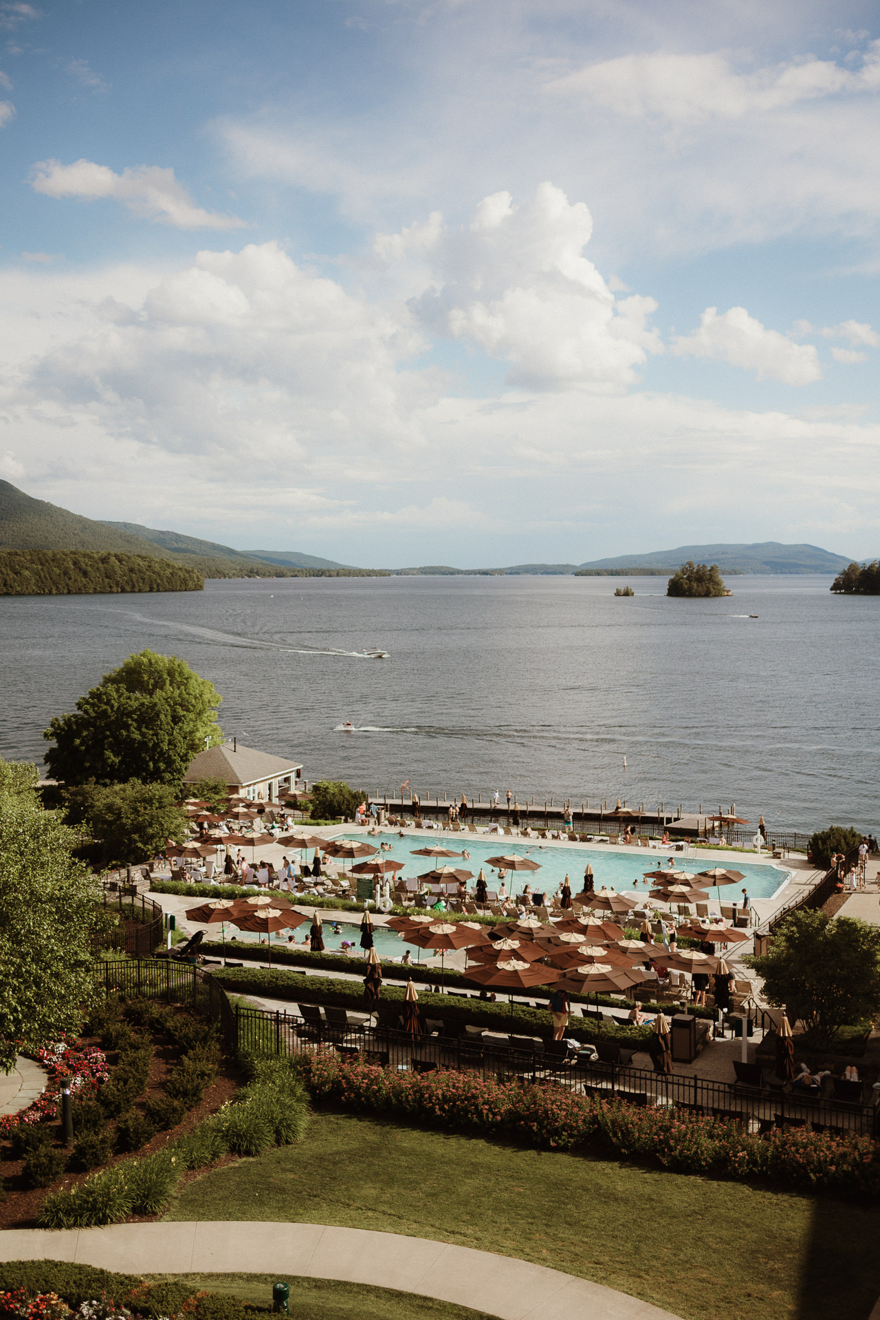 Sagamore Boat wedding for Jesse and Rebecca