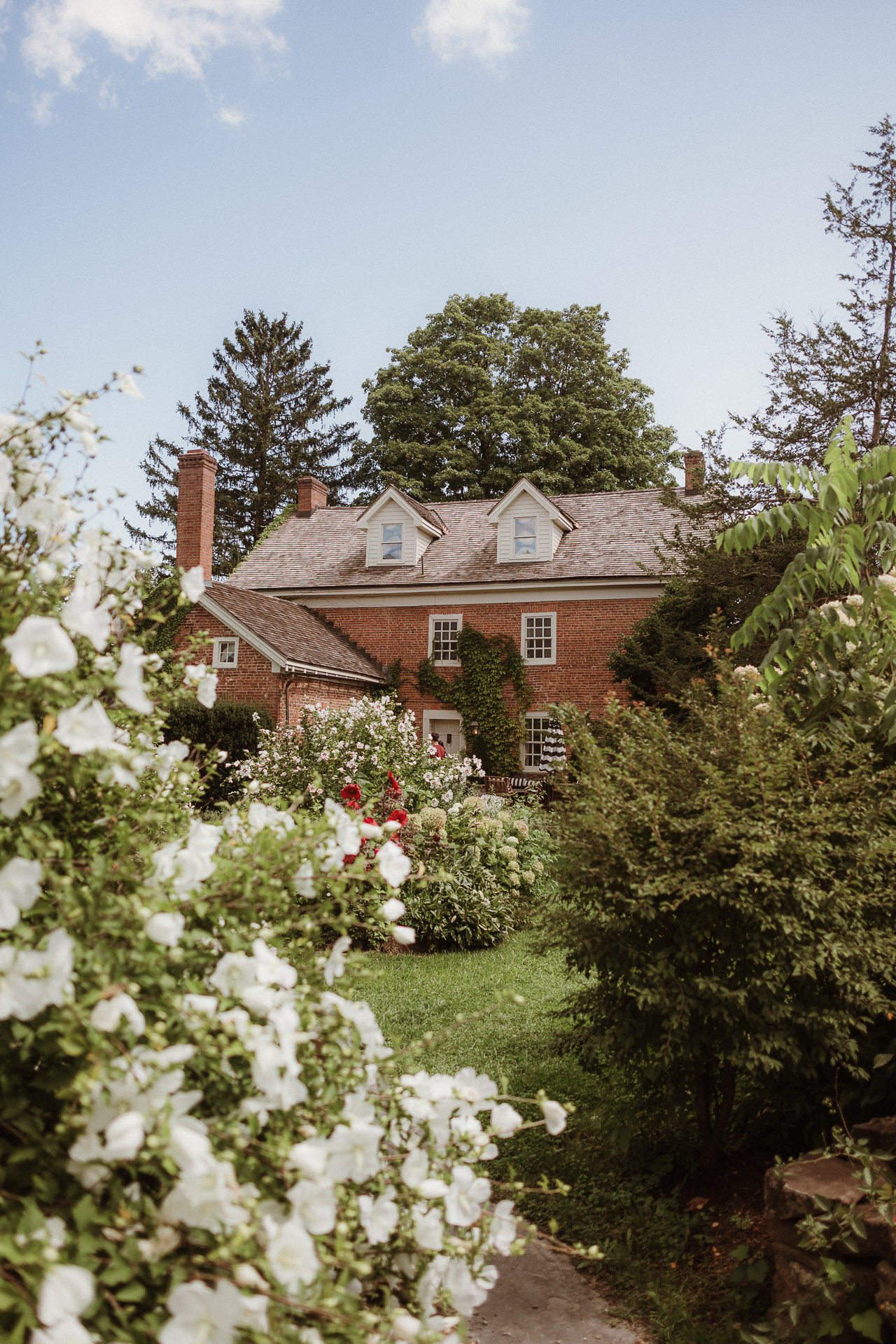 Windrift Hall Wedding in Coxsackie New York for Jessie and Luca