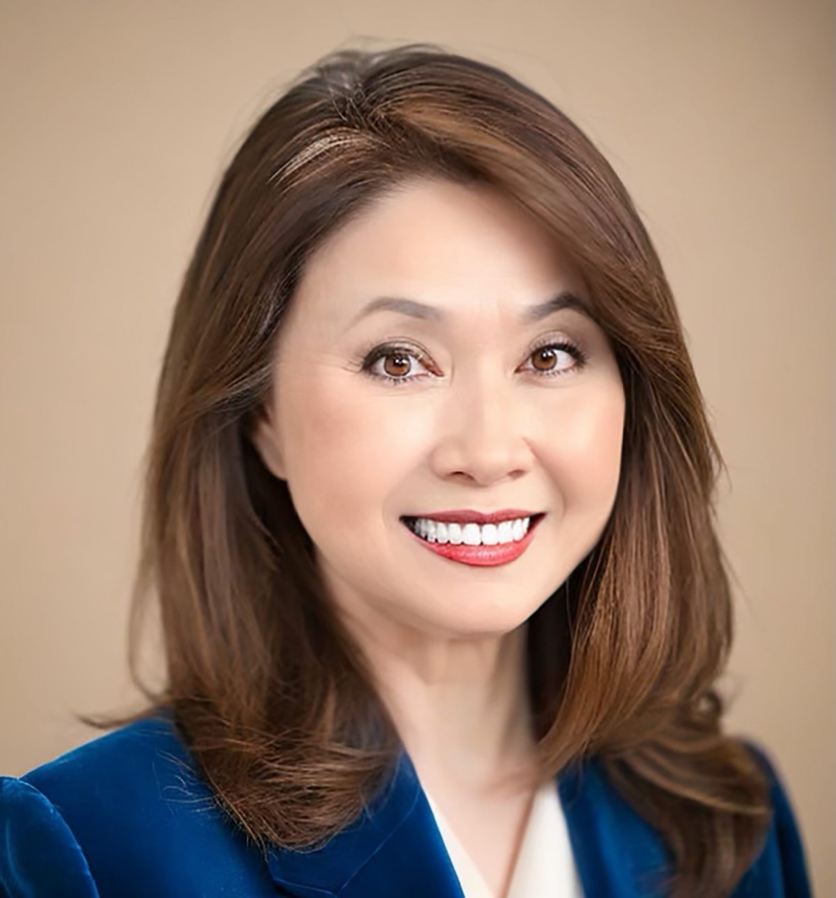 Dr. Susan Nguyen