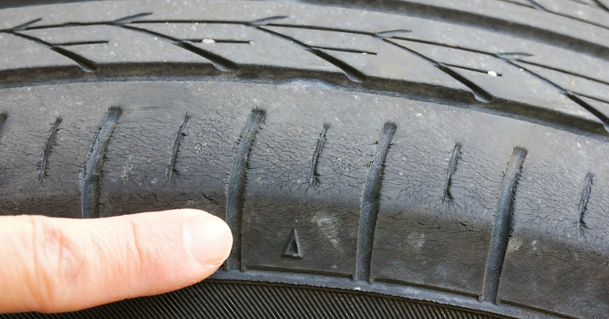 Image of low tyre threads