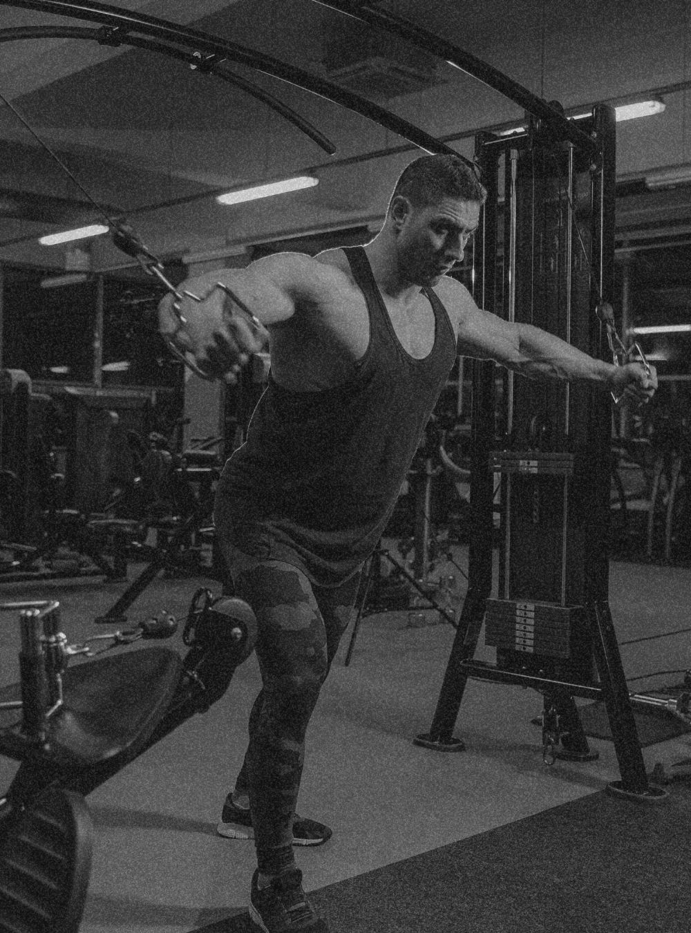 a men doing chestfly